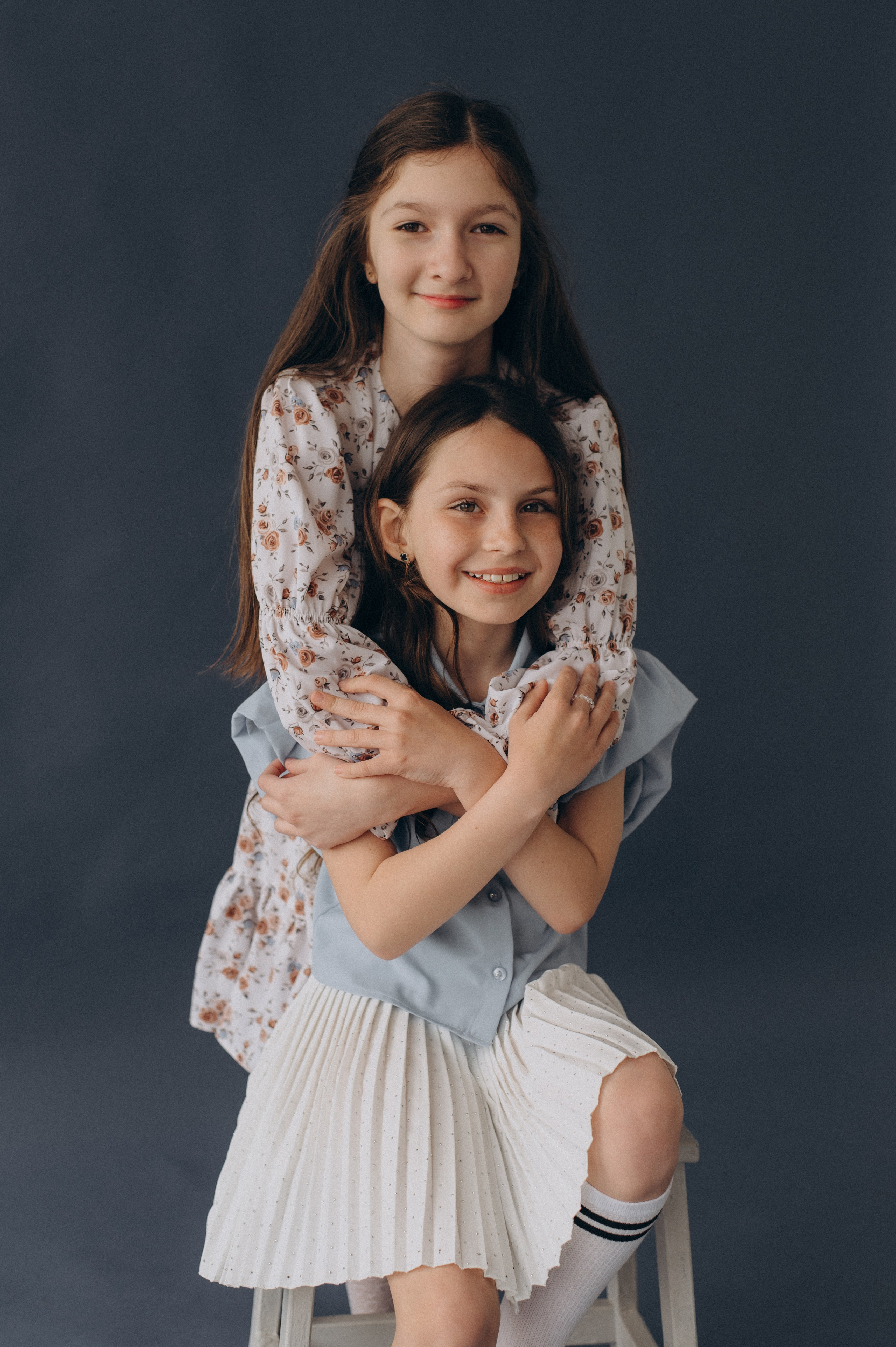 Шкільна фотосесія на віньєтки Тернопіль, шкільні альбоми, фотосесія випускників Тернопіль, випускний альбом, фотограф випускний Тернопіль. Сімейний, дитячий та індивідуальний фотограф в м. Тернопіль, м. Львів