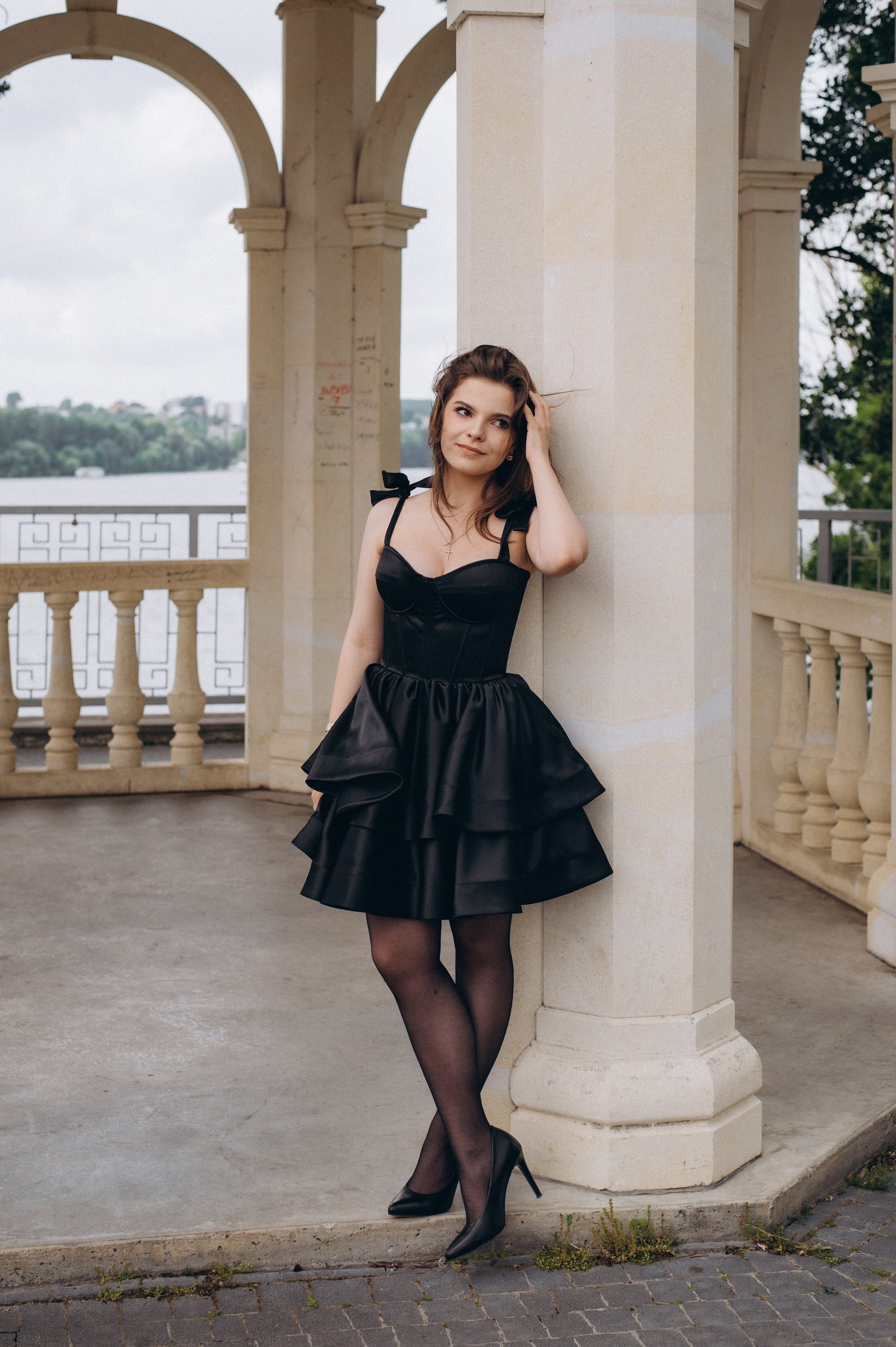 Випускники 2025, фотосесія випускного Тернопіль, фотосесія випускників Тернопіль, зйомка випускного, фотосесія випускного. Сімейний, дитячий та індивідуальний фотограф в м. Тернопіль, м. Львів