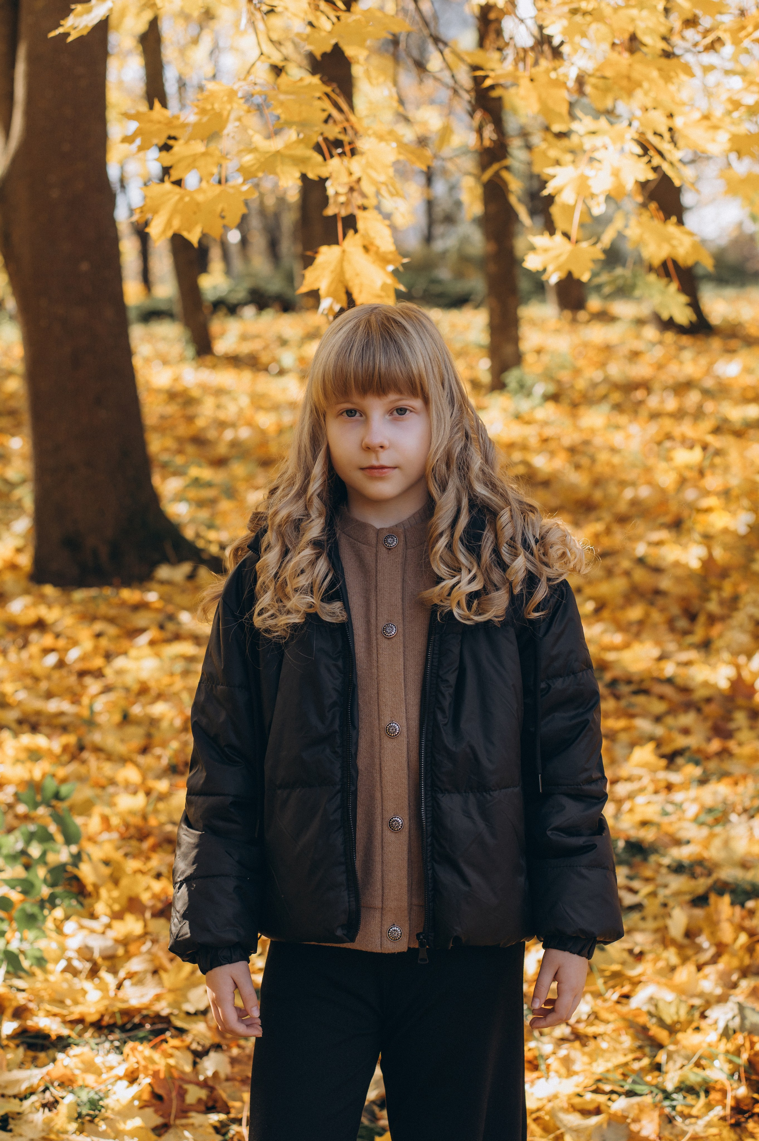 Осіння фотосесія 4 класу на віньєтки, випускні фотоальбоми Тернопіль, фотосесія випускників Тернопіль, шкільний випускний альбом Тернопіль. Сімейний, дитячий та індивідуальний фотограф в м. Тернопіль, м. Львів
