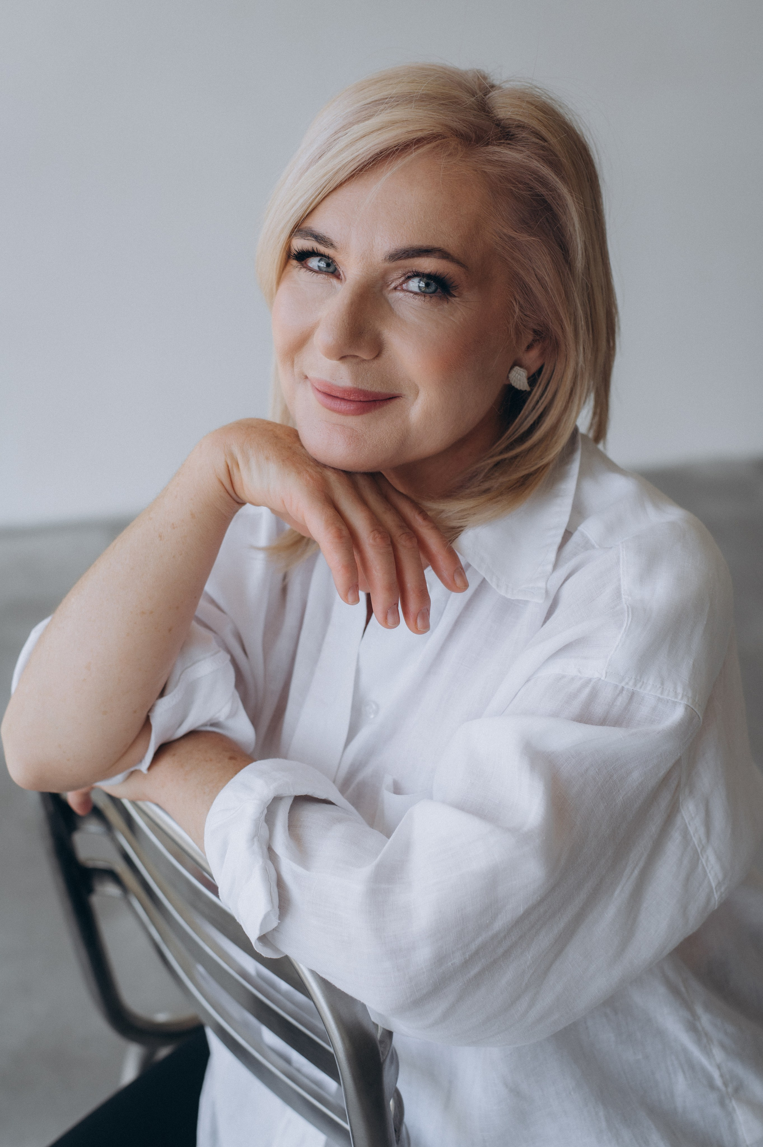 Індивідуальна фотосесія у студії Тернопіль, портретна зйомка Тернопіль, портретний фотограф Львів Тернопіль. Сімейний, дитячий та індивідуальний фотограф в м. Тернопіль, м. Львів