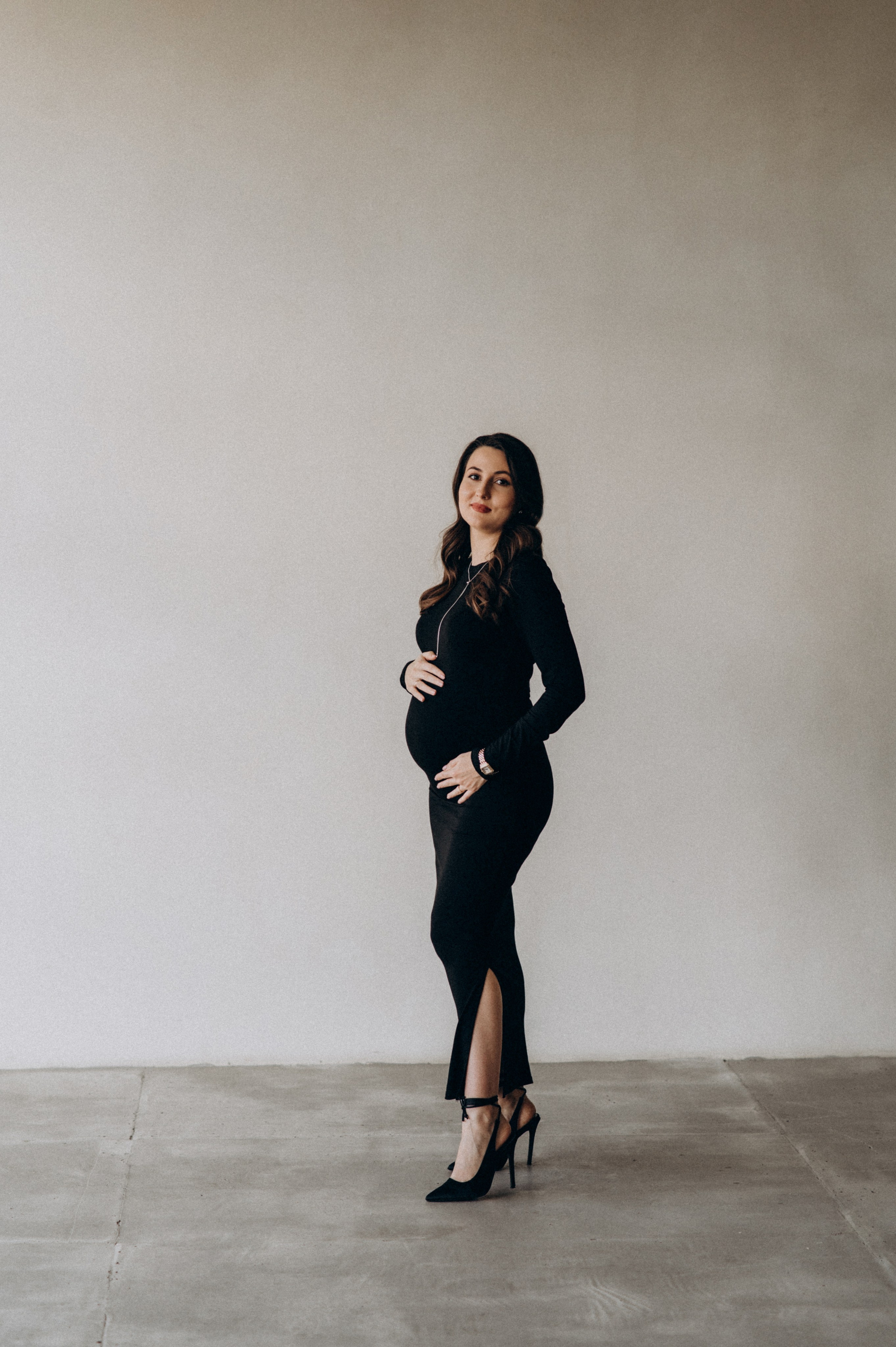 Фотосесія вагітності, зйомка вагітних. Сімейний, дитячий та індивідуальний фотограф в м. Тернопіль, м. Львів