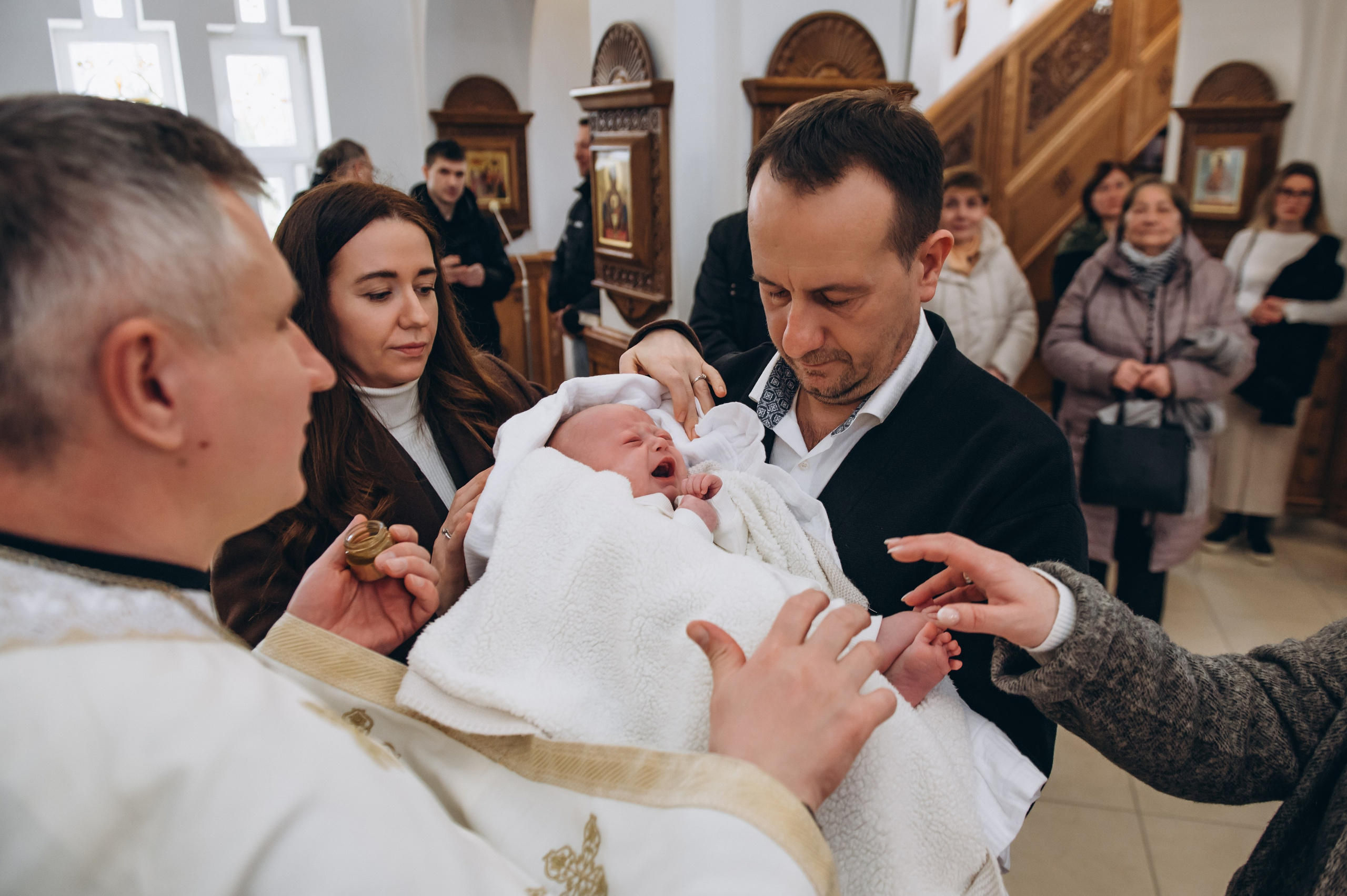 Фотосесія Хрещення Тернопіль, зйомка Хрестин Тернопіль, Храм Різдва Пресвятої Богородиці УГКЦ Тернопіль. Сімейний, дитячий та індивідуальний фотограф в м. Тернопіль, м. Львів
