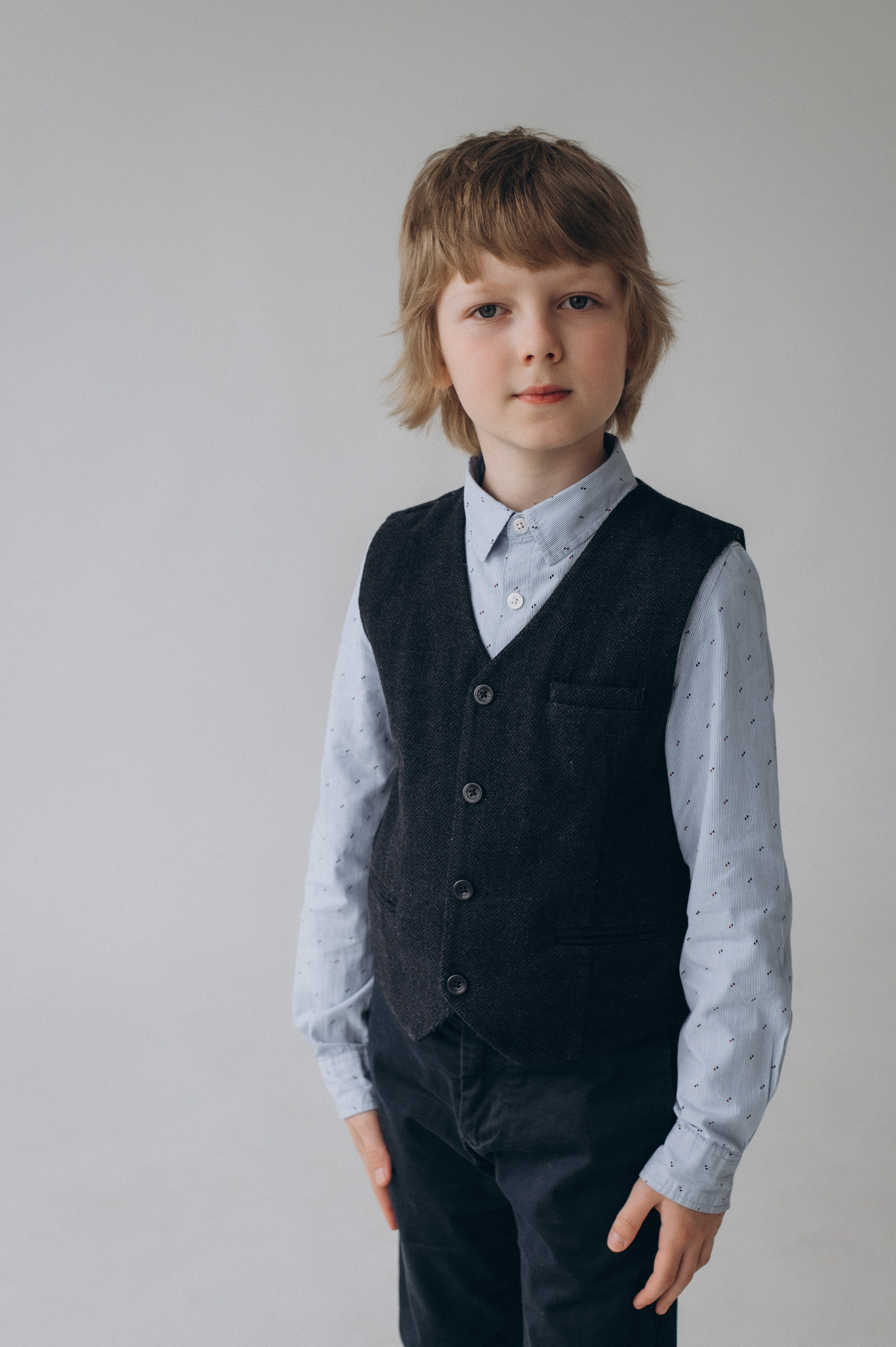 Шкільна фотосесія на віньєтки Тернопіль, фотосесія випускників Тернопіль, зйомка на віньєтки, шкільні фотоальбоми Тернопіль. Сімейний, дитячий та індивідуальний фотограф в м. Тернопіль, м. Львів