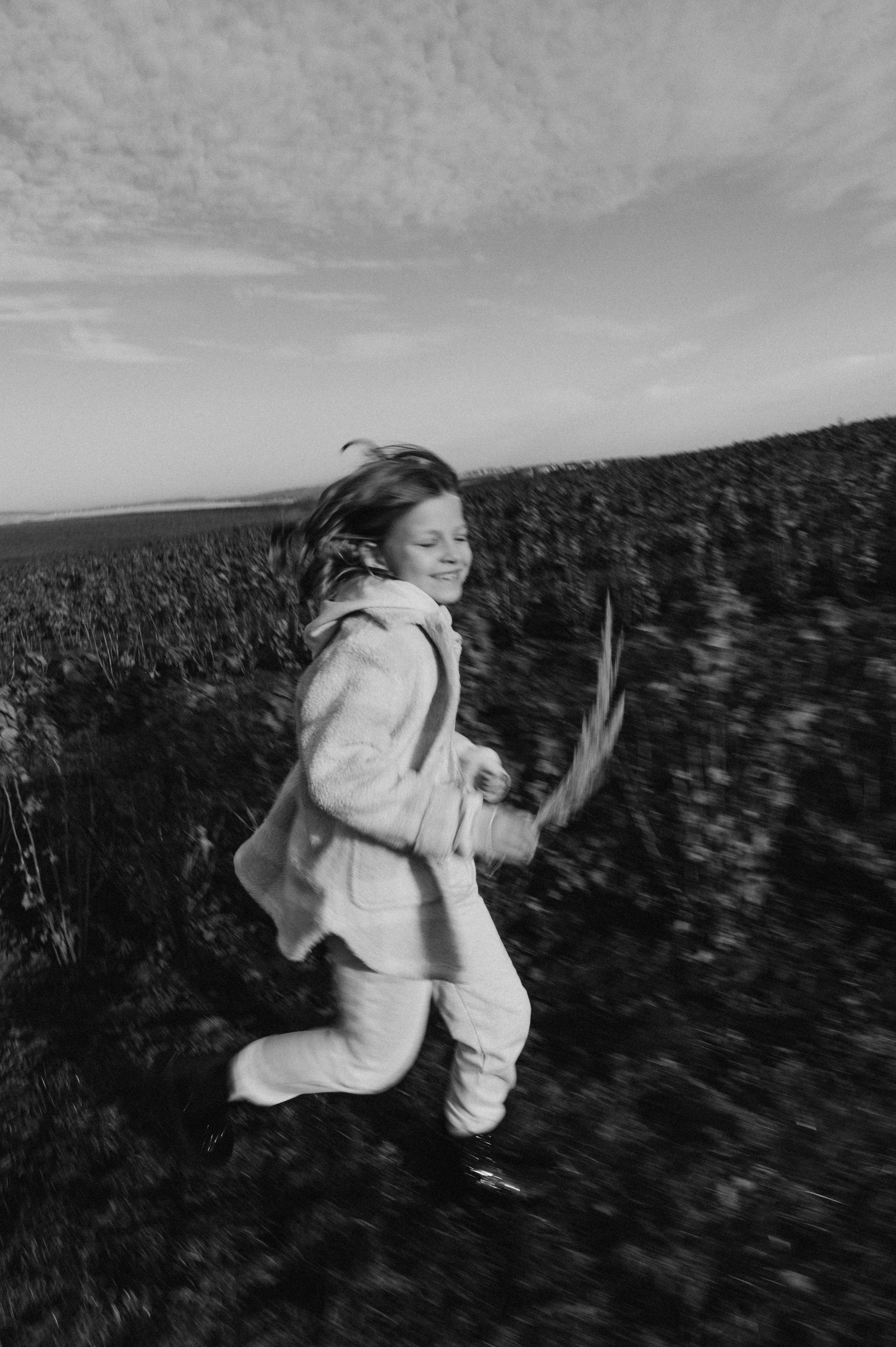 Дитячий фотограф Тернопіль, фотосесія дітей, фотосесія на природі, зйомка у Веселі козенята, фотосесія дня народження Тернопіль. Сімейний, дитячий та індивідуальний фотограф в м. Тернопіль, м. Львів