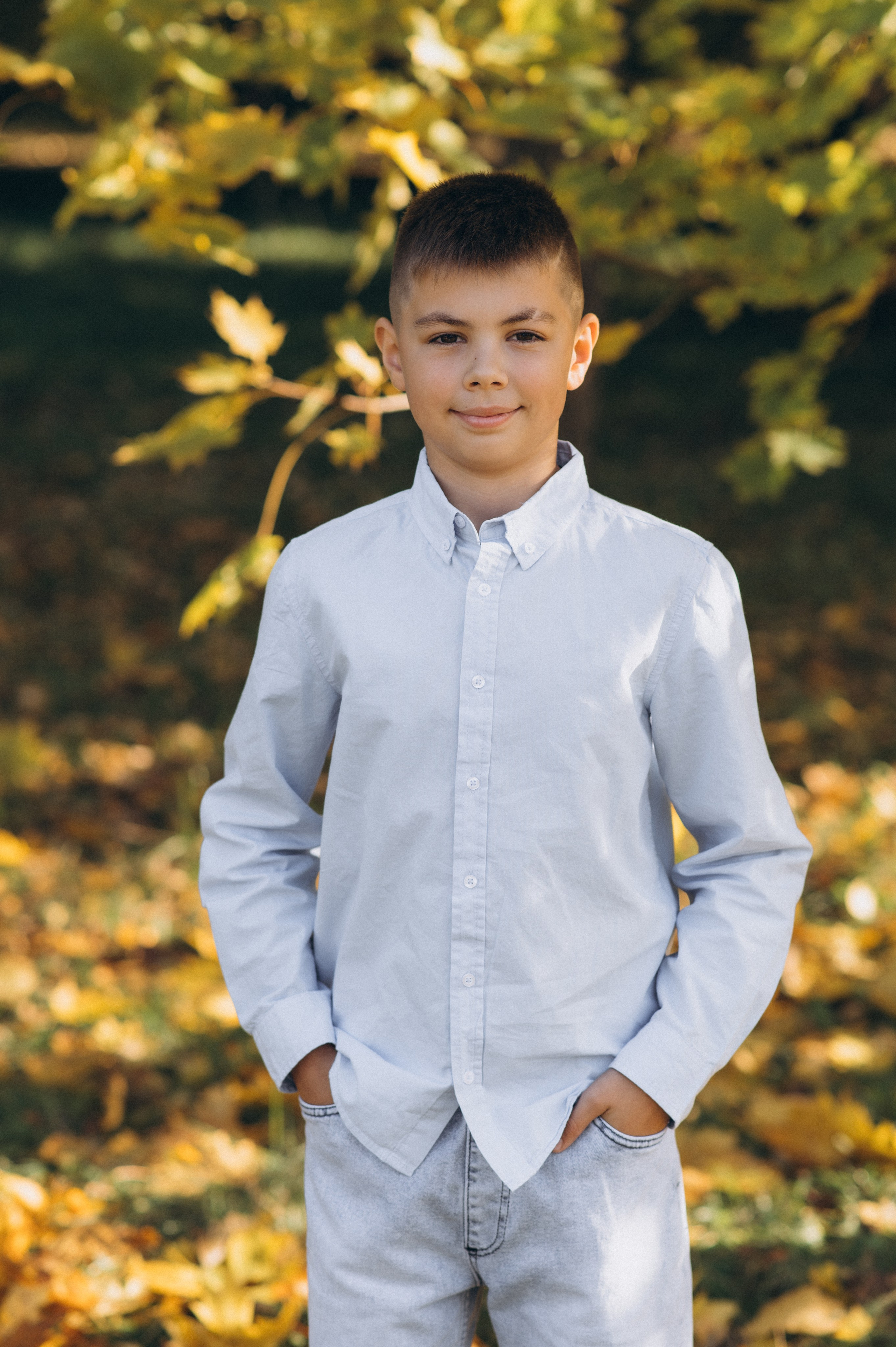 Шкільна фотосесія на віньєтки Тернопіль, шкільні альбоми, фотосесія випускників Тернопіль, випускний альбом, фотограф випускний Тернопіль. Сімейний, дитячий та індивідуальний фотограф в м. Тернопіль, м. Львів