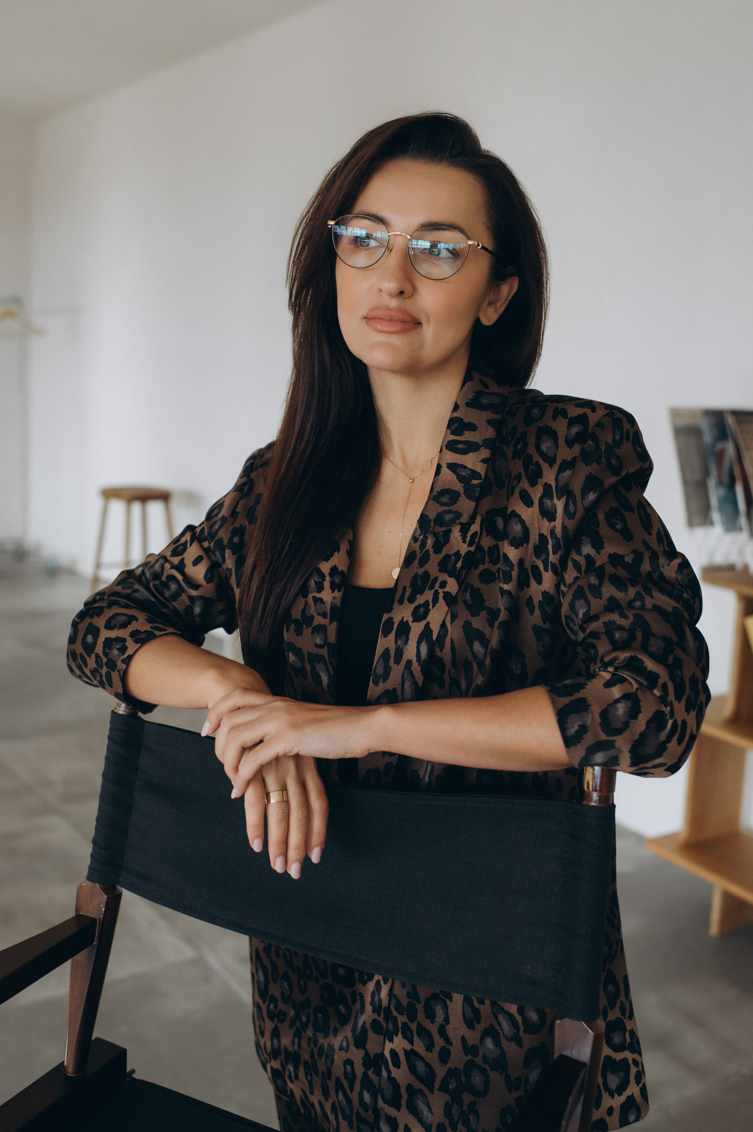 Портретна фотосесія Тернопіль, зйомка дівчат, контент фотосесія Тернопіль, зйомка контенту для інстаграм, індивідуальний фотограф Тернопіль. Сімейний, дитячий та індивідуальний фотограф в м. Тернопіль, м. Львів