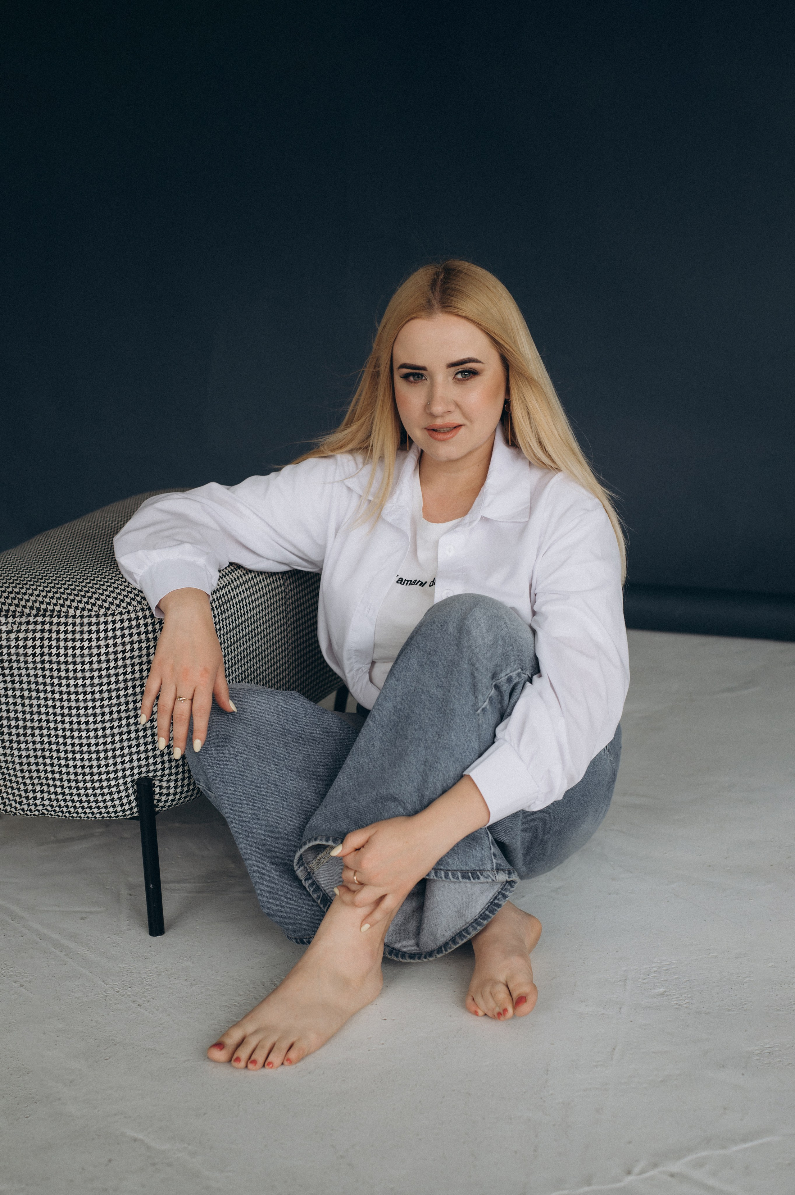 Портретна фотосесія дівчат, контент фотосесія Тернопіль, індивідуальна фотосесія Львів, портретний фотограф Тернопіль. Сімейний, дитячий та індивідуальний фотограф в м. Тернопіль, м. Львів