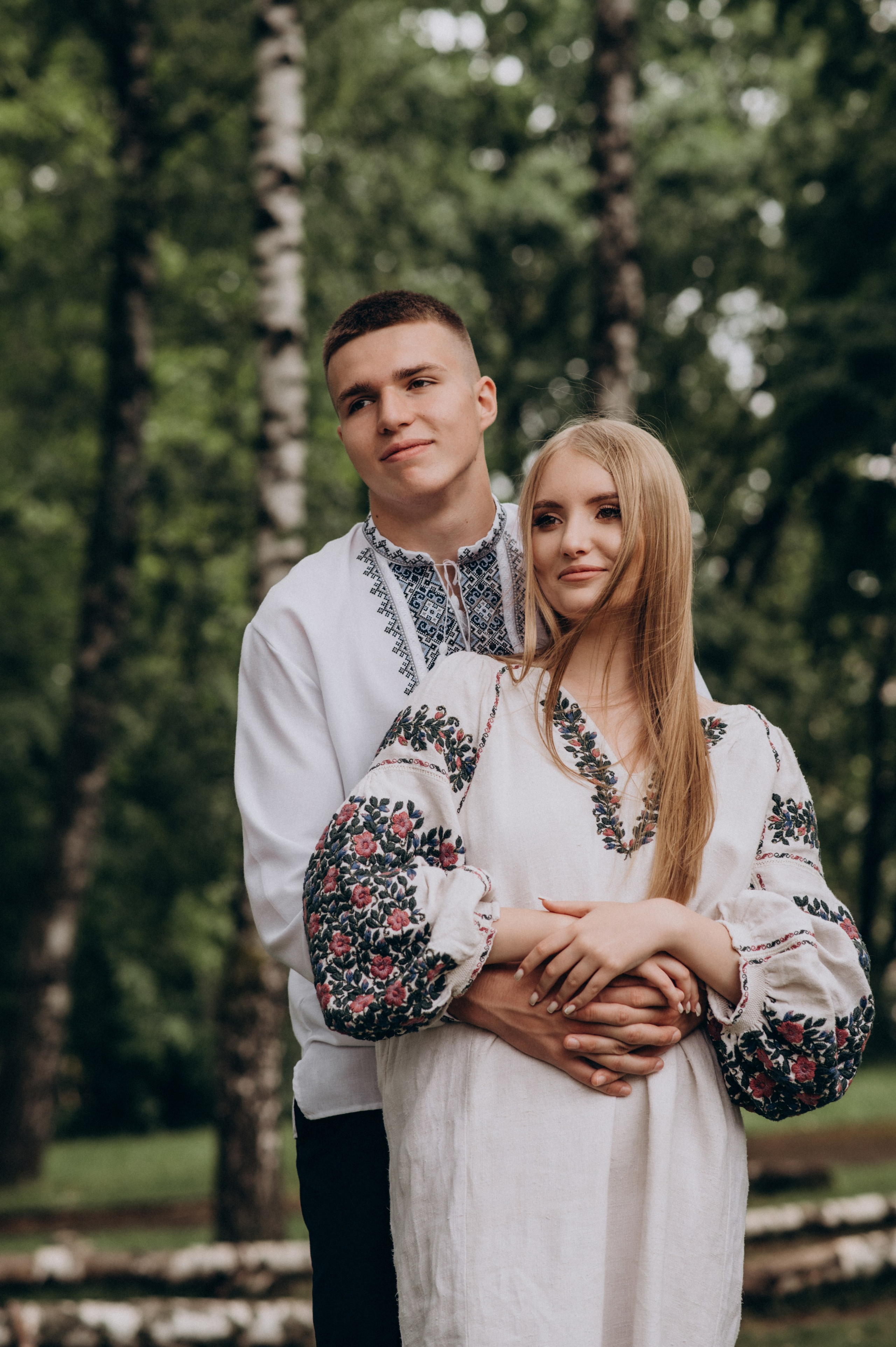 Фотосесія останнього дзвоника, фотосесія випускників Тернопіль, випускний 2024. Сімейний, дитячий та індивідуальний фотограф в м. Тернопіль, м. Львів