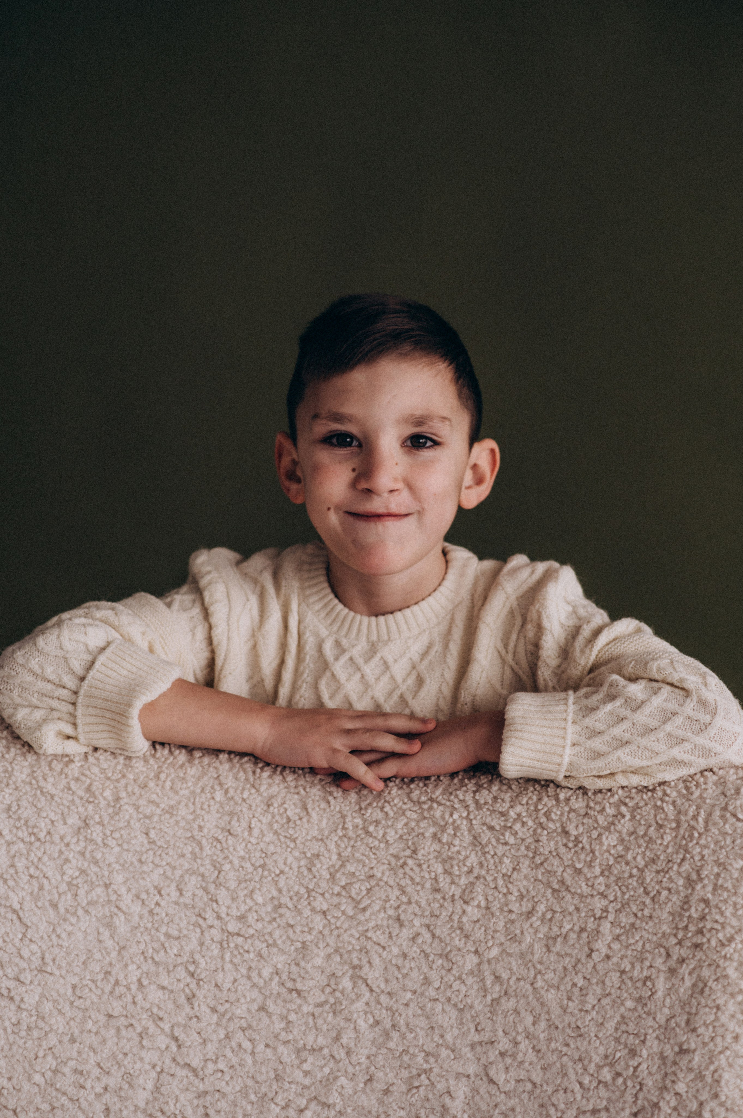 Новорічна сімейна фотосесія у студії, сімейна фотосесія Тернопіль Львів. Сімейний, дитячий та індивідуальний фотограф в м. Тернопіль, м. Львів