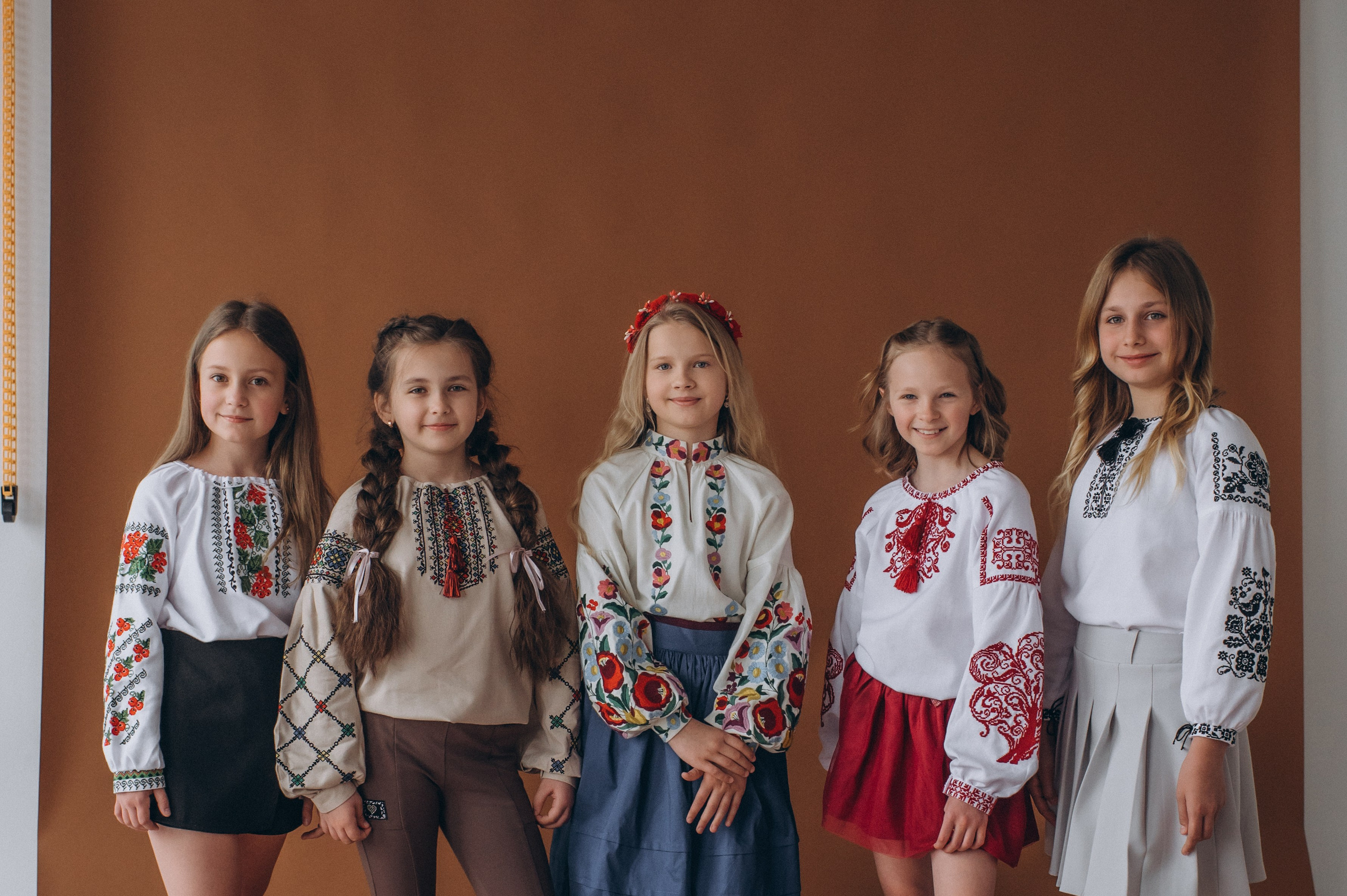 Шкільна фотосесія на віньєтки Тернопіль, фотосесія випускників Тернопіль, зйомка на віньєтки, шкільні фотоальбоми Тернопіль. Сімейний, дитячий та індивідуальний фотограф в м. Тернопіль, м. Львів