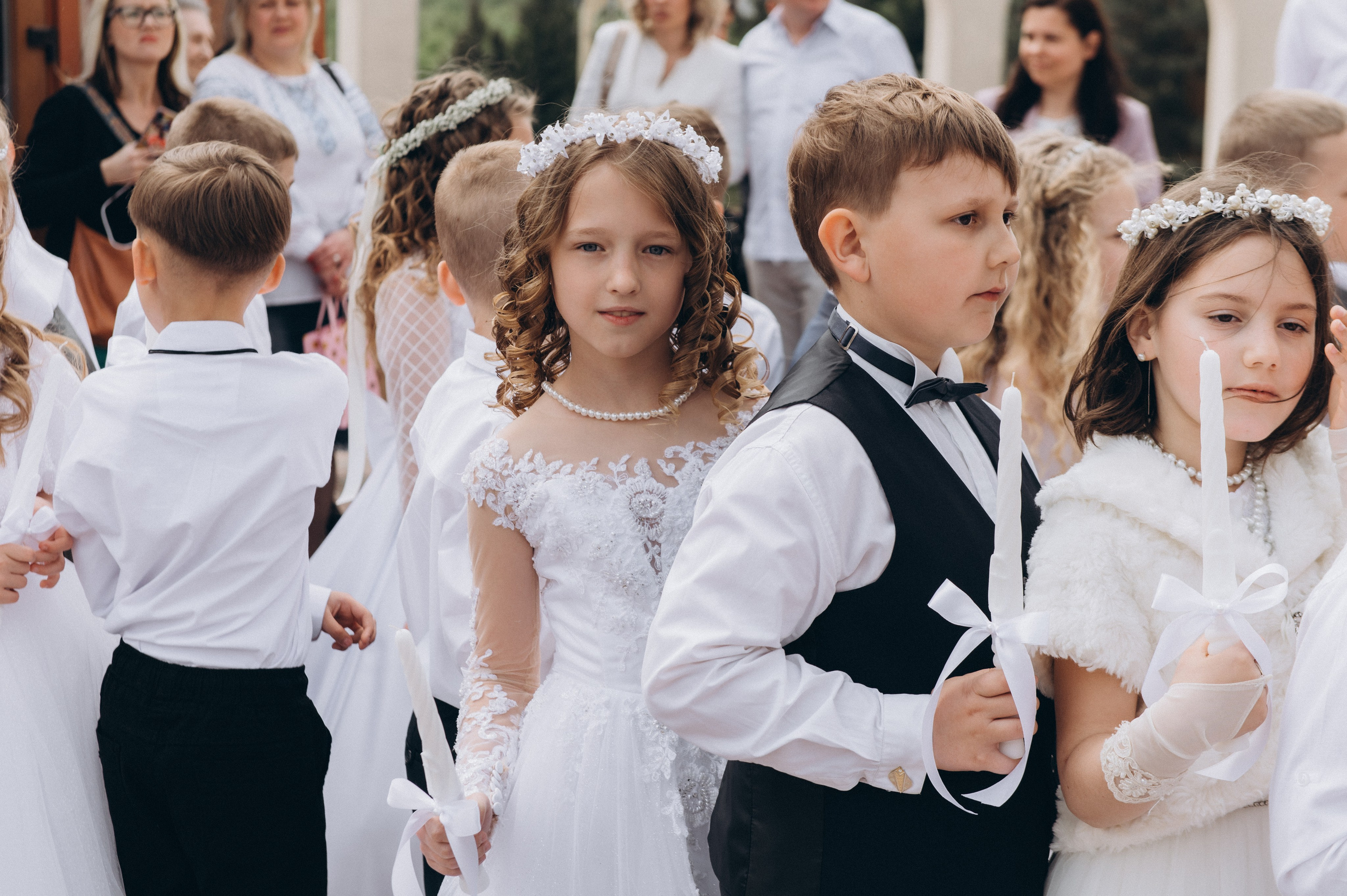 Фотосесія Причастя Тернопіль, зйомка Причастя, фотограф на Причастя Тернопіль, Причастя Львів, церква Петра і Павла. Сімейний, дитячий та індивідуальний фотограф в м. Тернопіль, м. Львів