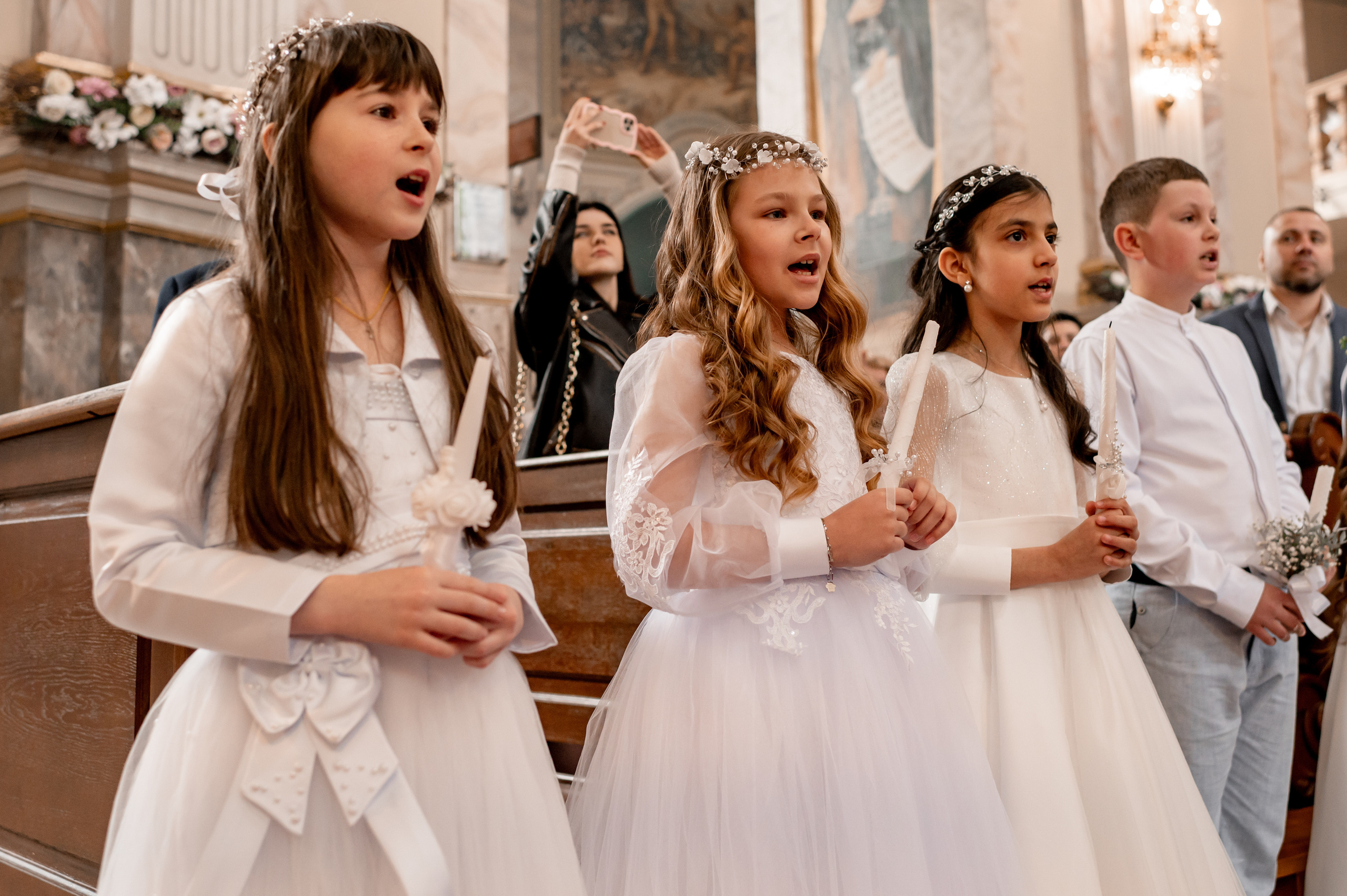 Фотосесія Першого Причастя Тернопіль, зйомка Причастя Тернопіль, Таїнство Першого Причастя Тернопіль, Катедра Причастя Тернопіль. Сімейний, дитячий та індивідуальний фотограф в м. Тернопіль, м. Львів