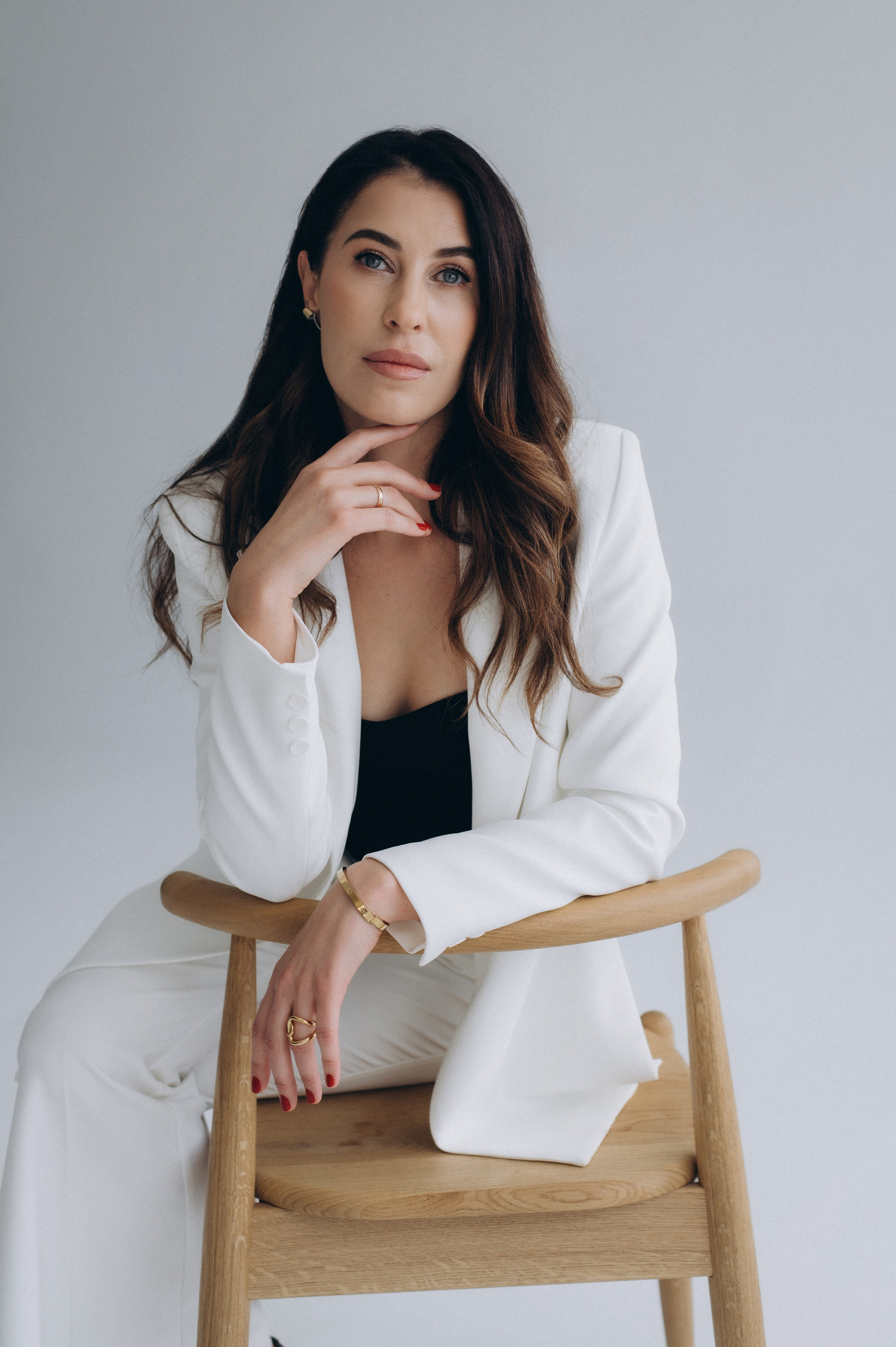 Портретна фотосесія, індивідуальна фотосесія Тернопіль, портретний фотограф Тернопіль, студійна фотосесія Тернопіль, фотосесія у студії. Сімейний, дитячий та індивідуальний фотограф в м. Тернопіль, м. Львів