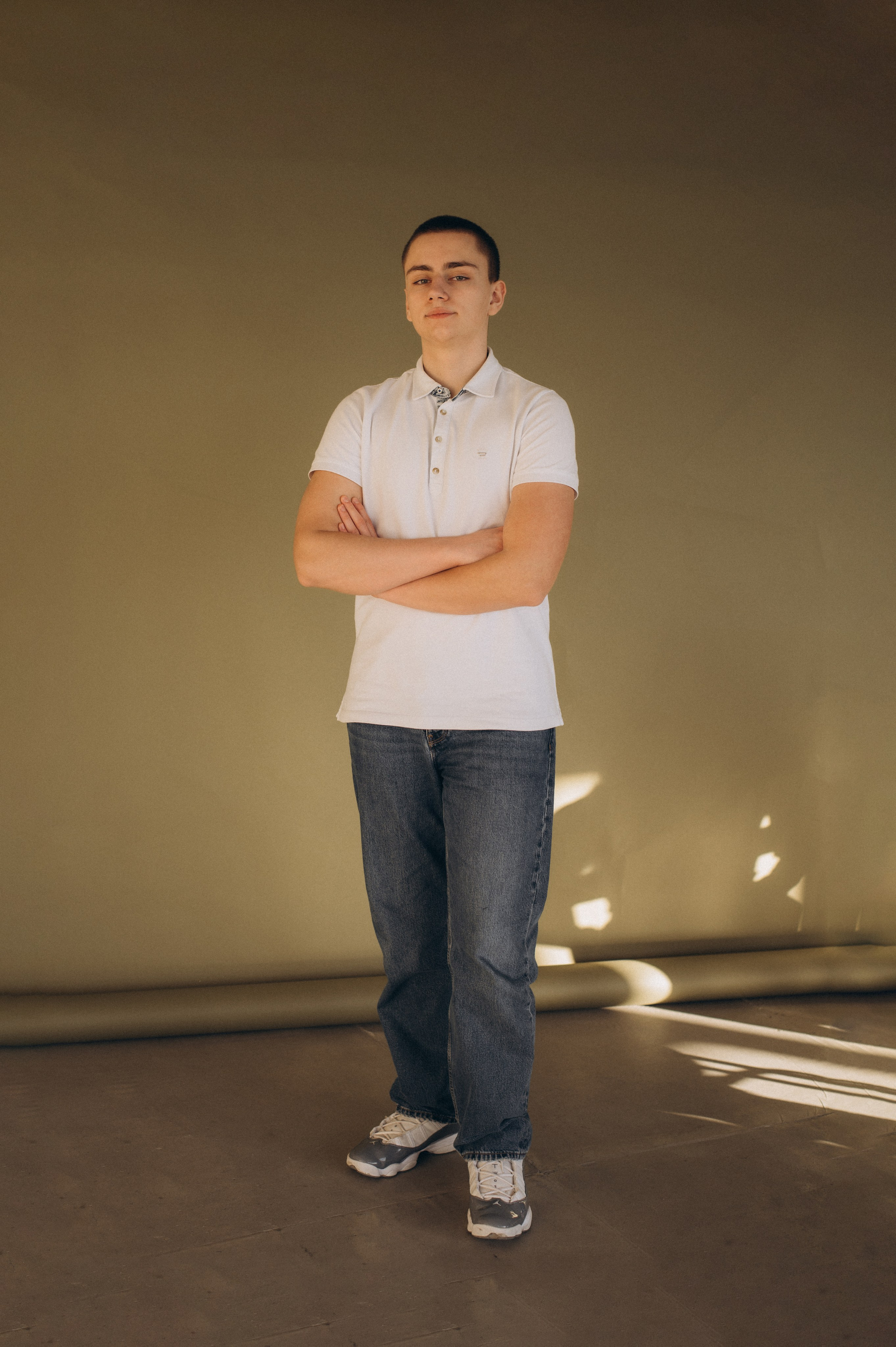 Фотосесія випускників, фотосесія на віньєтки Тернопіль, випускники Тернопіль, випуск 2025. Сімейний, дитячий та індивідуальний фотограф в м. Тернопіль, м. Львів