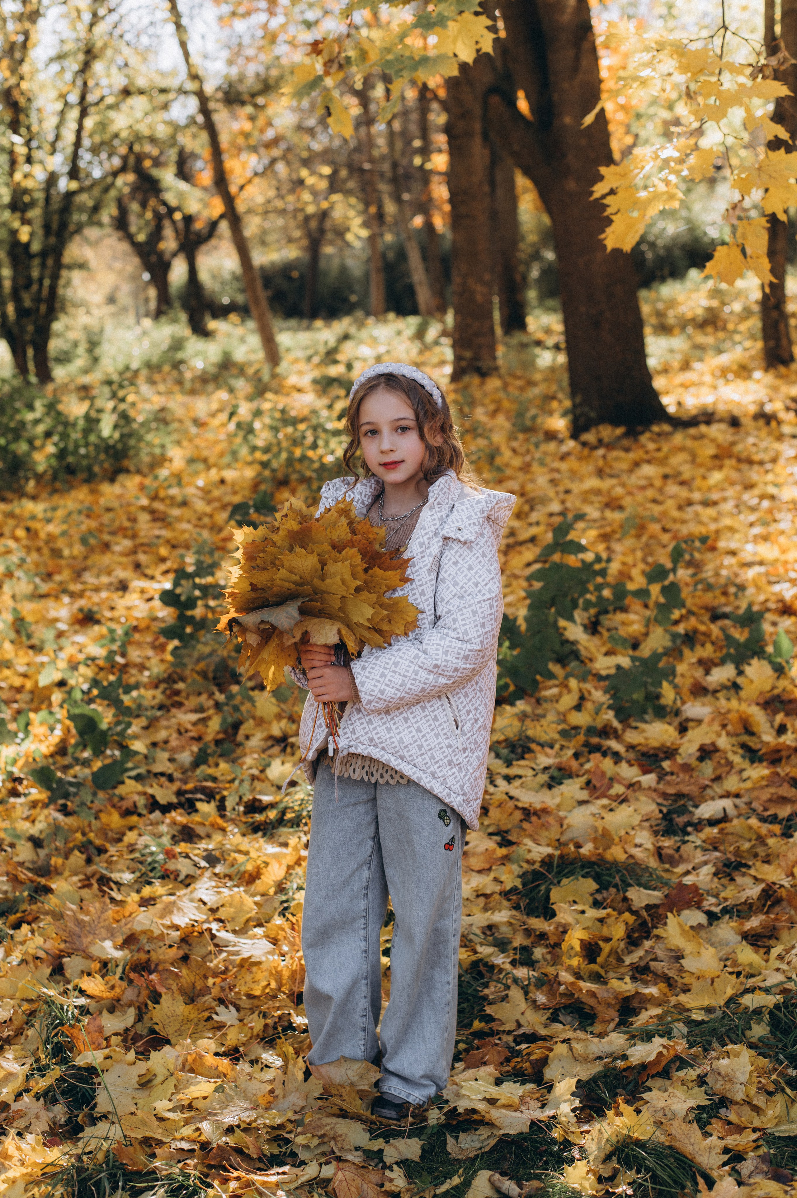 Осіння фотосесія 4 класу на віньєтки, випускні фотоальбоми Тернопіль, фотосесія випускників Тернопіль, шкільний випускний альбом Тернопіль. Сімейний, дитячий та індивідуальний фотограф в м. Тернопіль, м. Львів