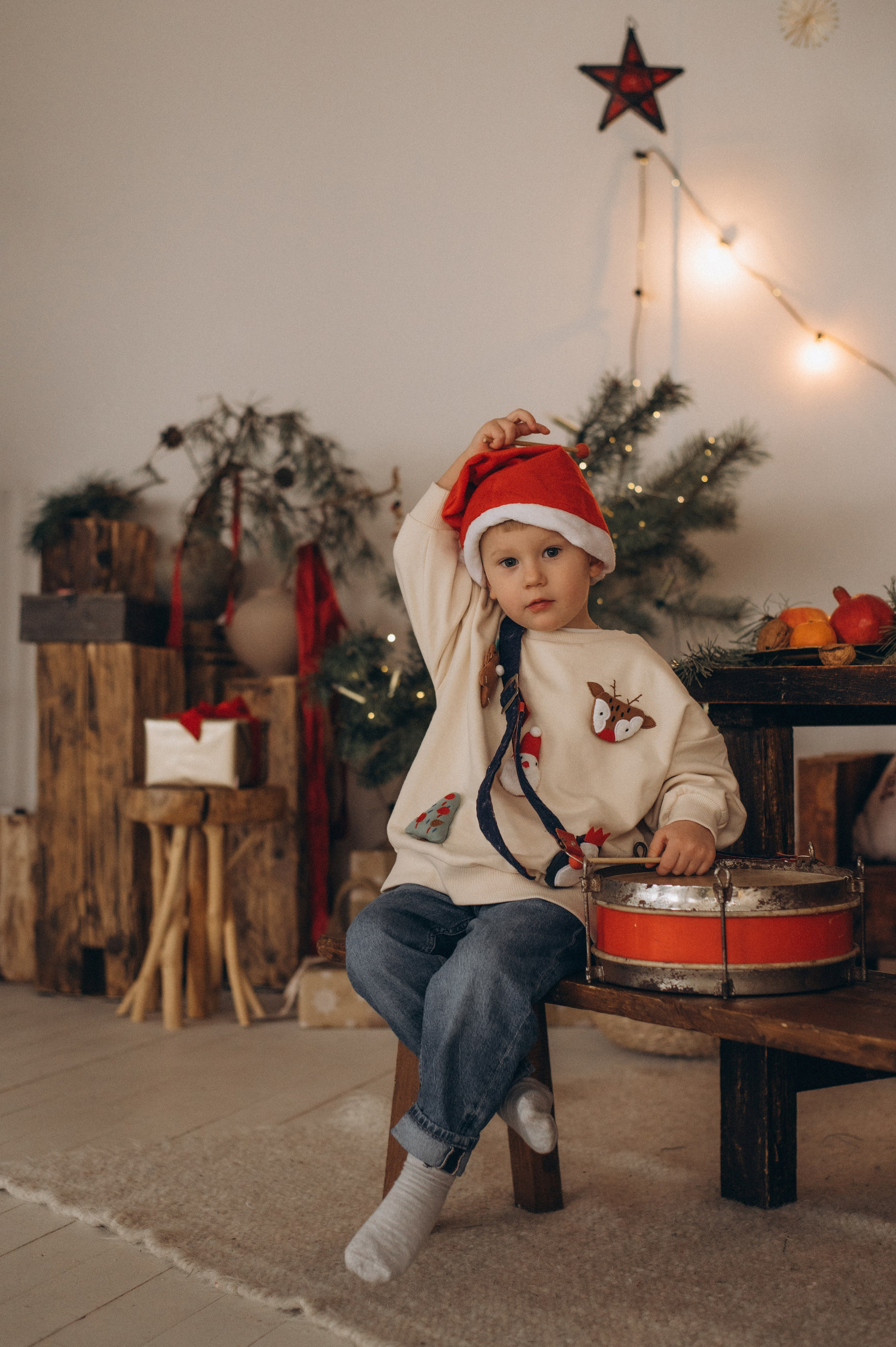 Новорічна сімейна фотосесія у студії Тернопіль, фотосесія мами та дитини, сімейний фотограф Тернопіль, новорічна зйомка. Сімейний, дитячий та індивідуальний фотограф в м. Тернопіль, м. Львів