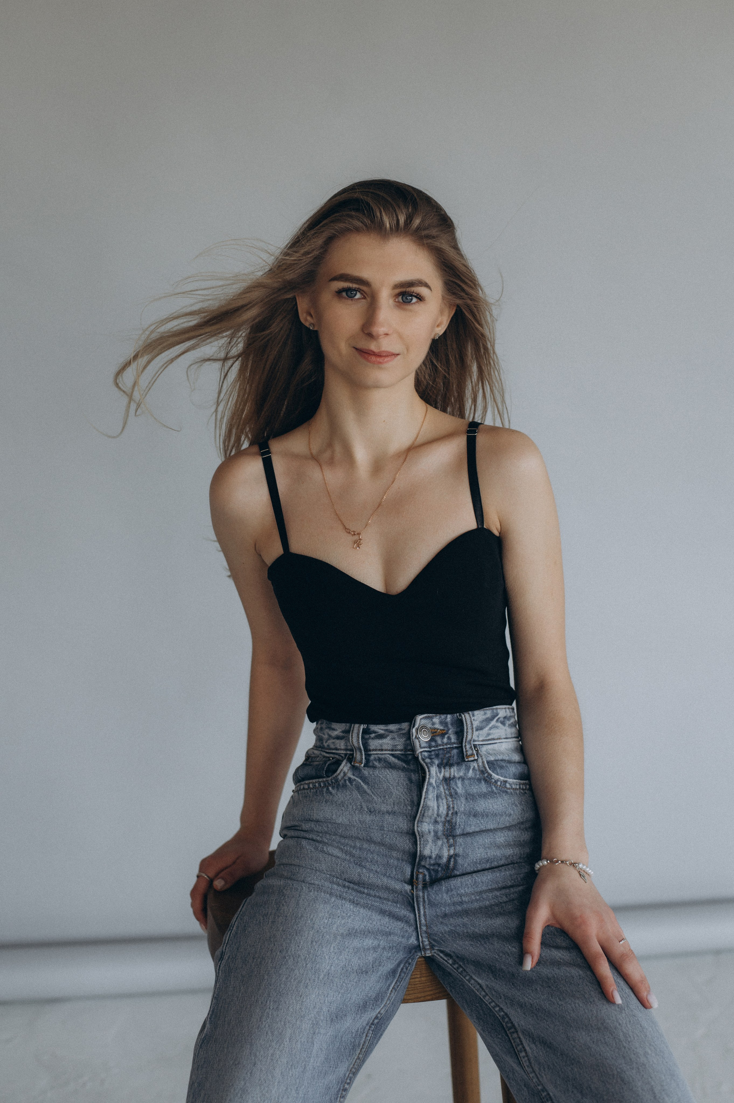 Портретна фотосесія, портретний фотограф Тернопіль Львів, індивідуальна фотосесія, зйомка у студії. Сімейний, дитячий та індивідуальний фотограф в м. Тернопіль, м. Львів