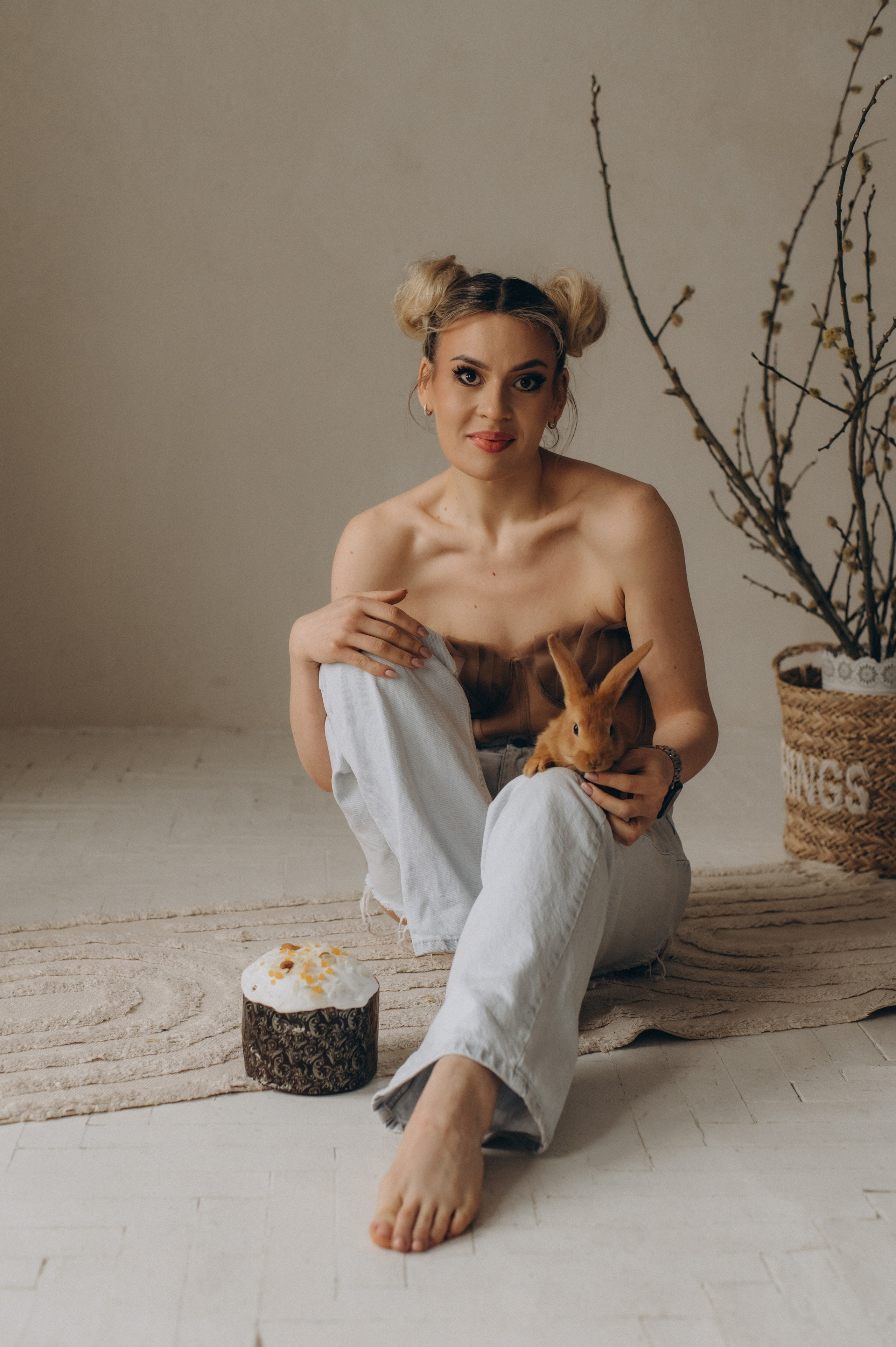 Фотосесія з кроликами Тернопіль, індивідуальний фотограф Тернопіль, індивідуальна фотосесія Тернопіль, зйомка з кроликами. Сімейний, дитячий та індивідуальний фотограф в м. Тернопіль, м. Львів