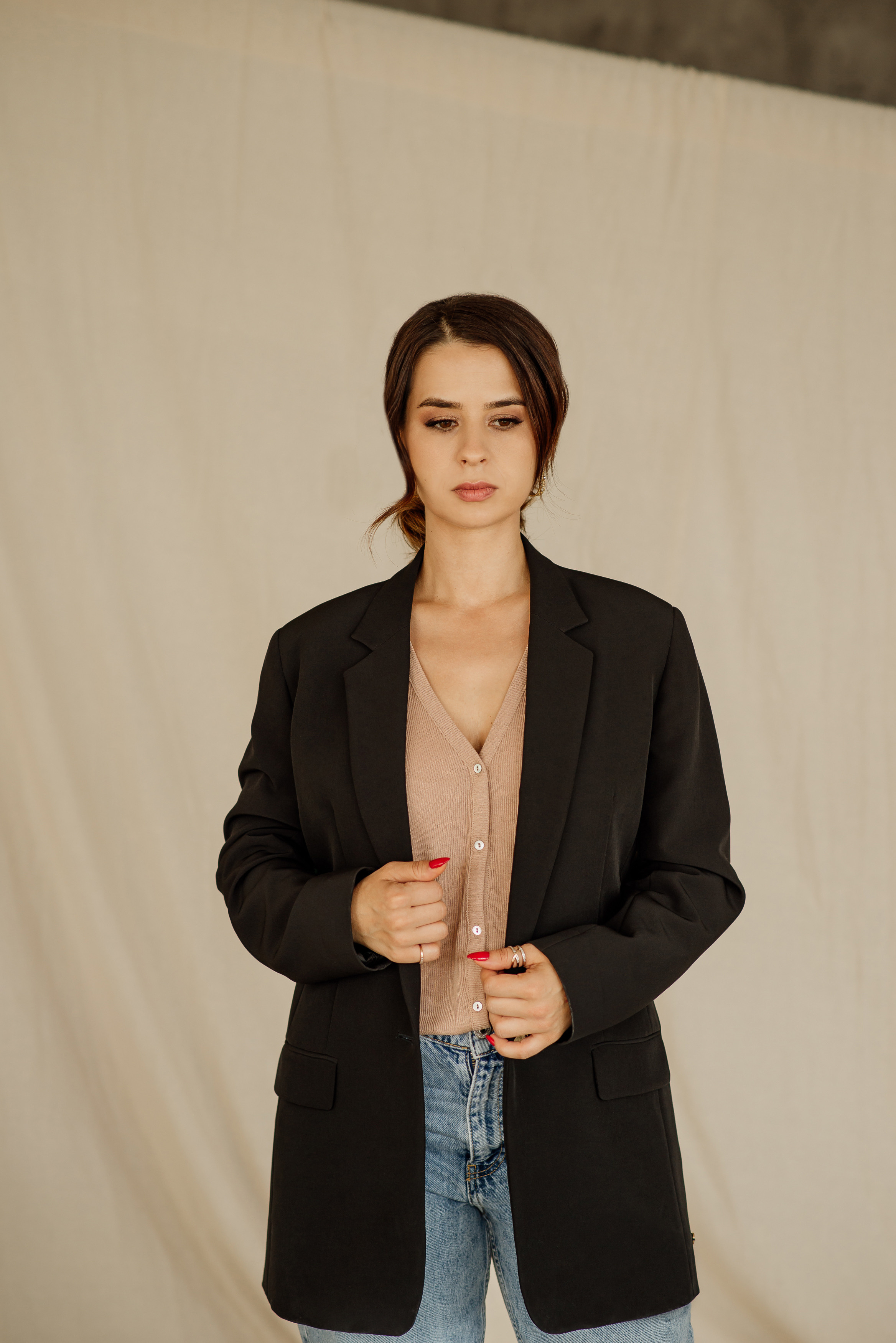 Індивідуальна фотосесія для майстра брів та робочого профілю салону. Сімейний, дитячий та індивідуальний фотограф в м. Тернопіль, м. Львів