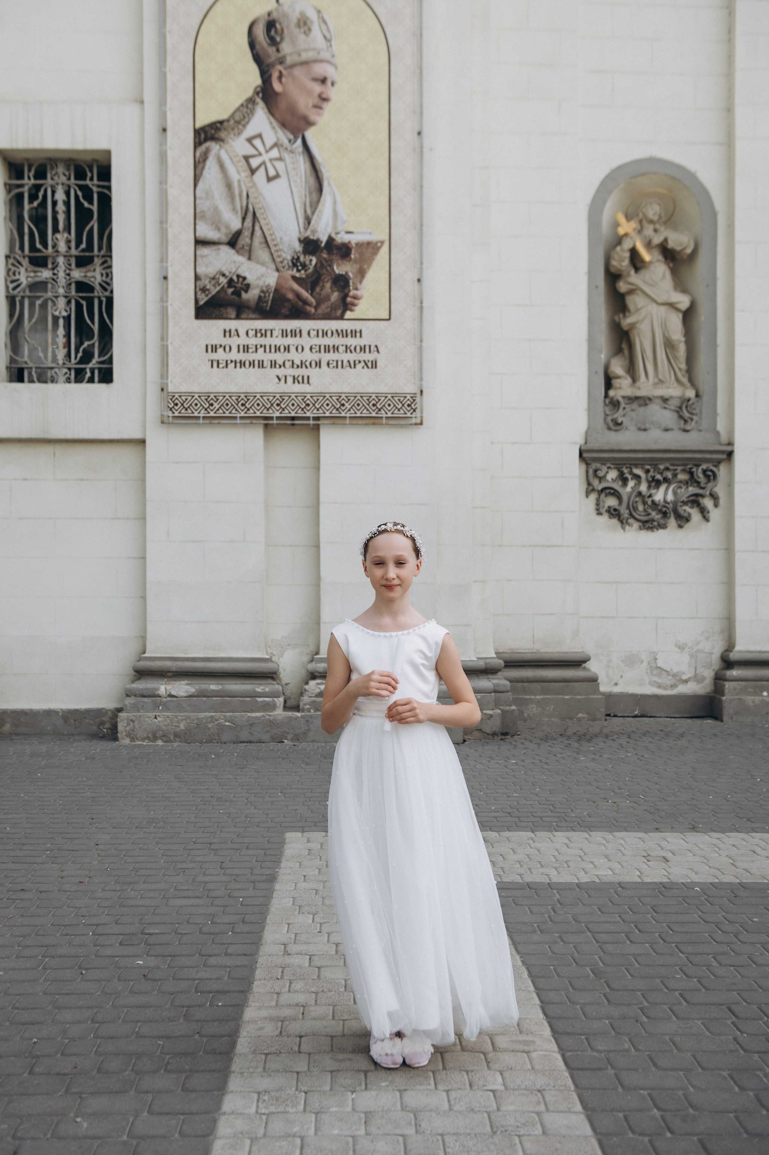 Фотосесія Першого Причастя Тернопіль, фотосесія Причастя Тернопіль, Таїнство Першого Причастя Тернопіль, Катедра Причастя Тернопіль. Сімейний, дитячий та індивідуальний фотограф в м. Тернопіль, м. Львів