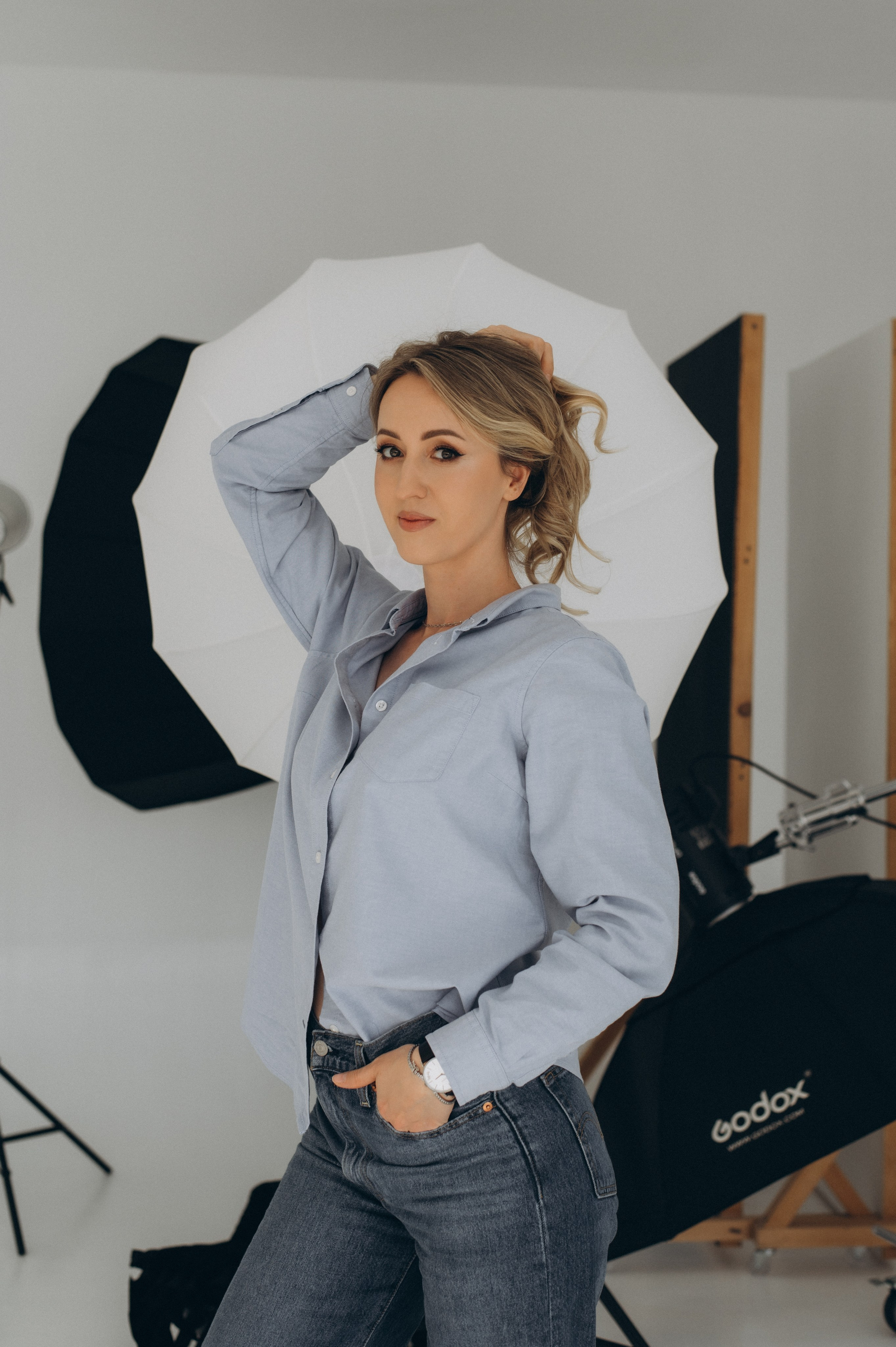 Портретна фотосесія, індивідуальна фотосесія Тернопіль, портретний фотограф Тернопіль, студійна фотосесія Тернопіль, фотосесія у студії. Сімейний, дитячий та індивідуальний фотограф в м. Тернопіль, м. Львів