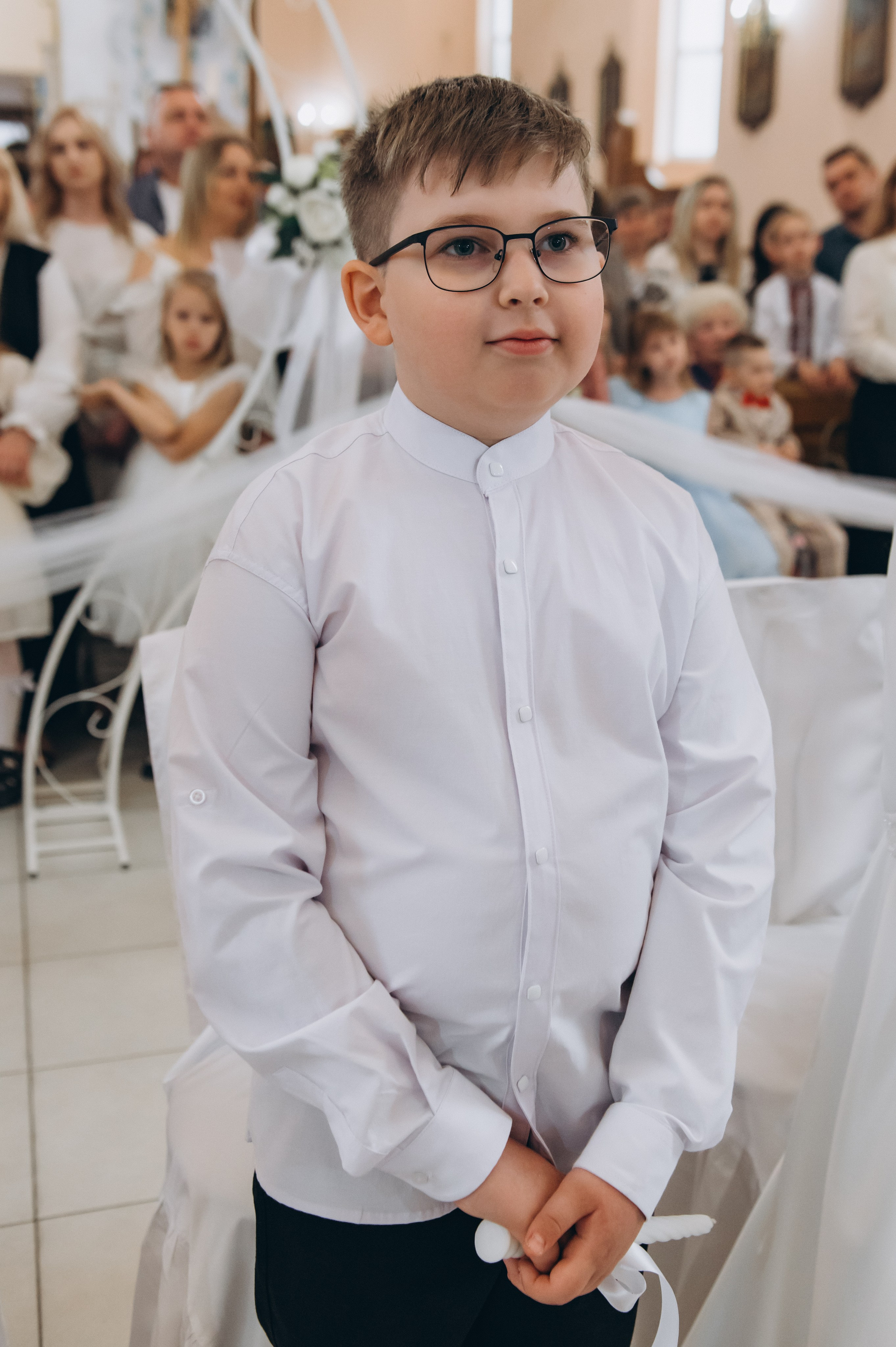 Фотосесія Причастя Тернопіль, зйомка Причастя, фотограф на Причастя Тернопіль, Причастя Львів, церква Петра і Павла. Сімейний, дитячий та індивідуальний фотограф в м. Тернопіль, м. Львів