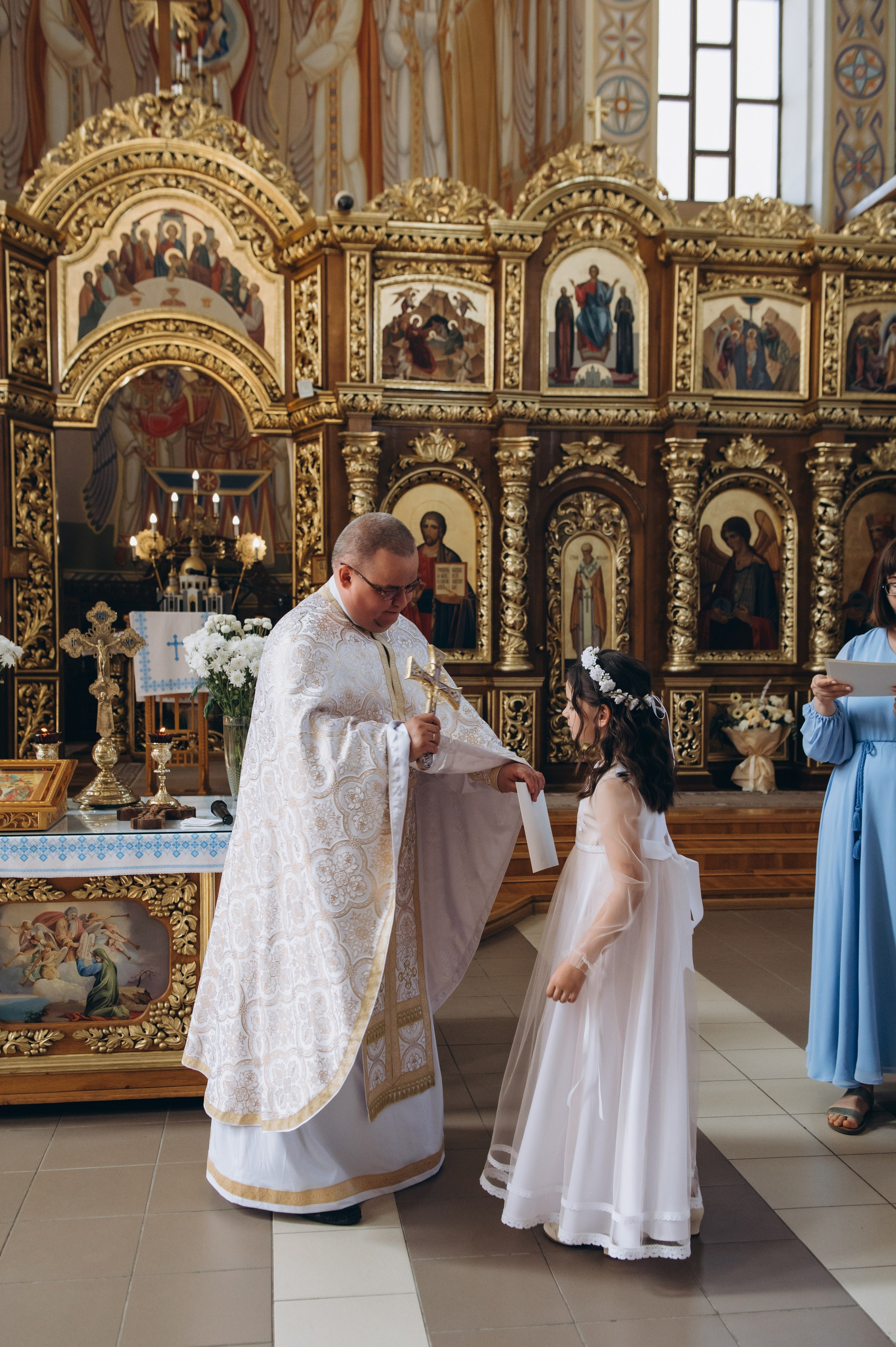 Фотосесія Причастя Тернопіль церква Св Михаїла, фотограф на Причастя Тернопіль, фотосесія Літургії Причастя Тернопіль. Сімейний, дитячий та індивідуальний фотограф в м. Тернопіль, м. Львів