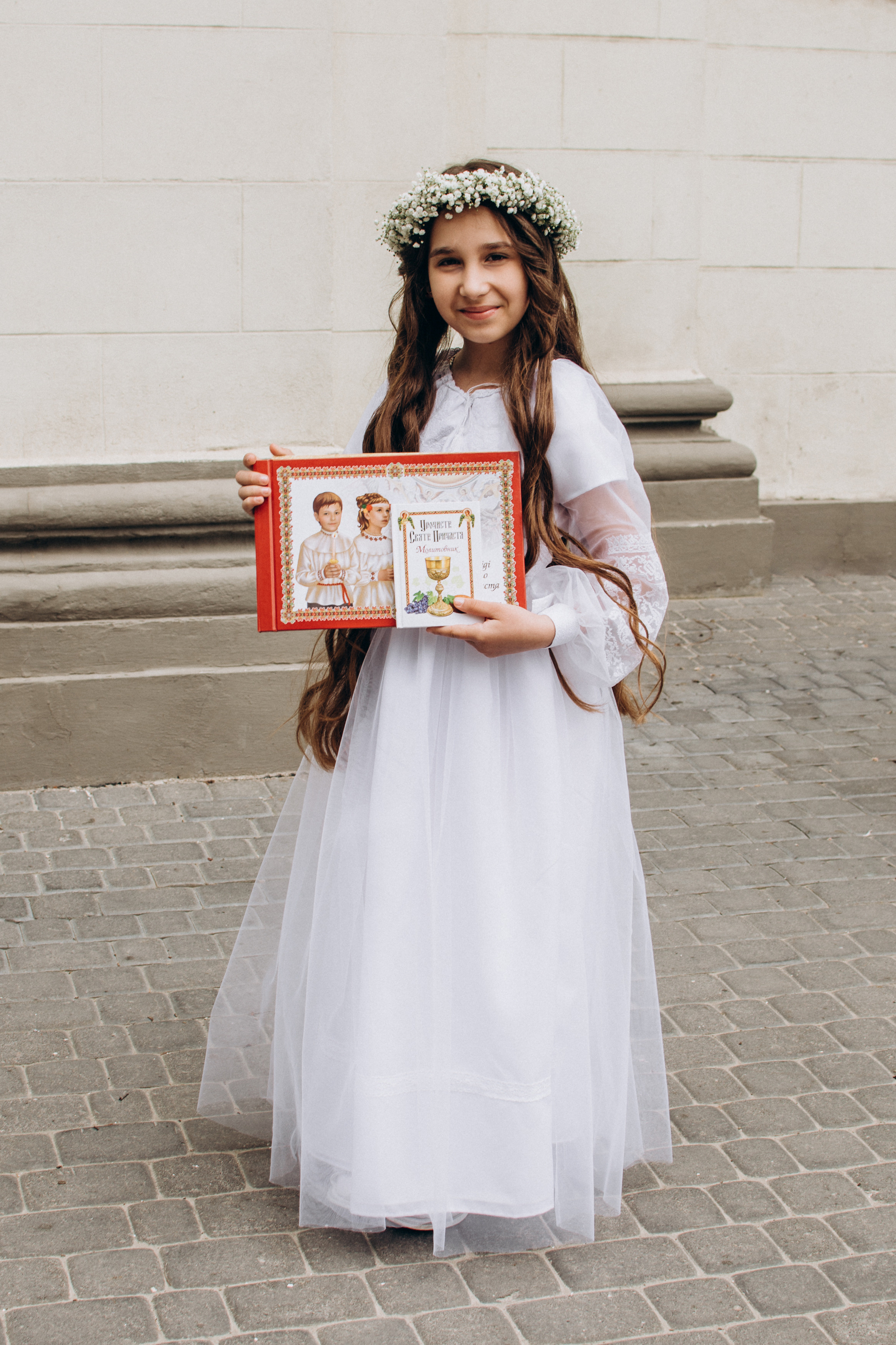 Перше Причастя. Софія. Катедральний собор. Тернопіль. Сімейний, дитячий та індивідуальний фотограф в м. Тернопіль, м. Львів