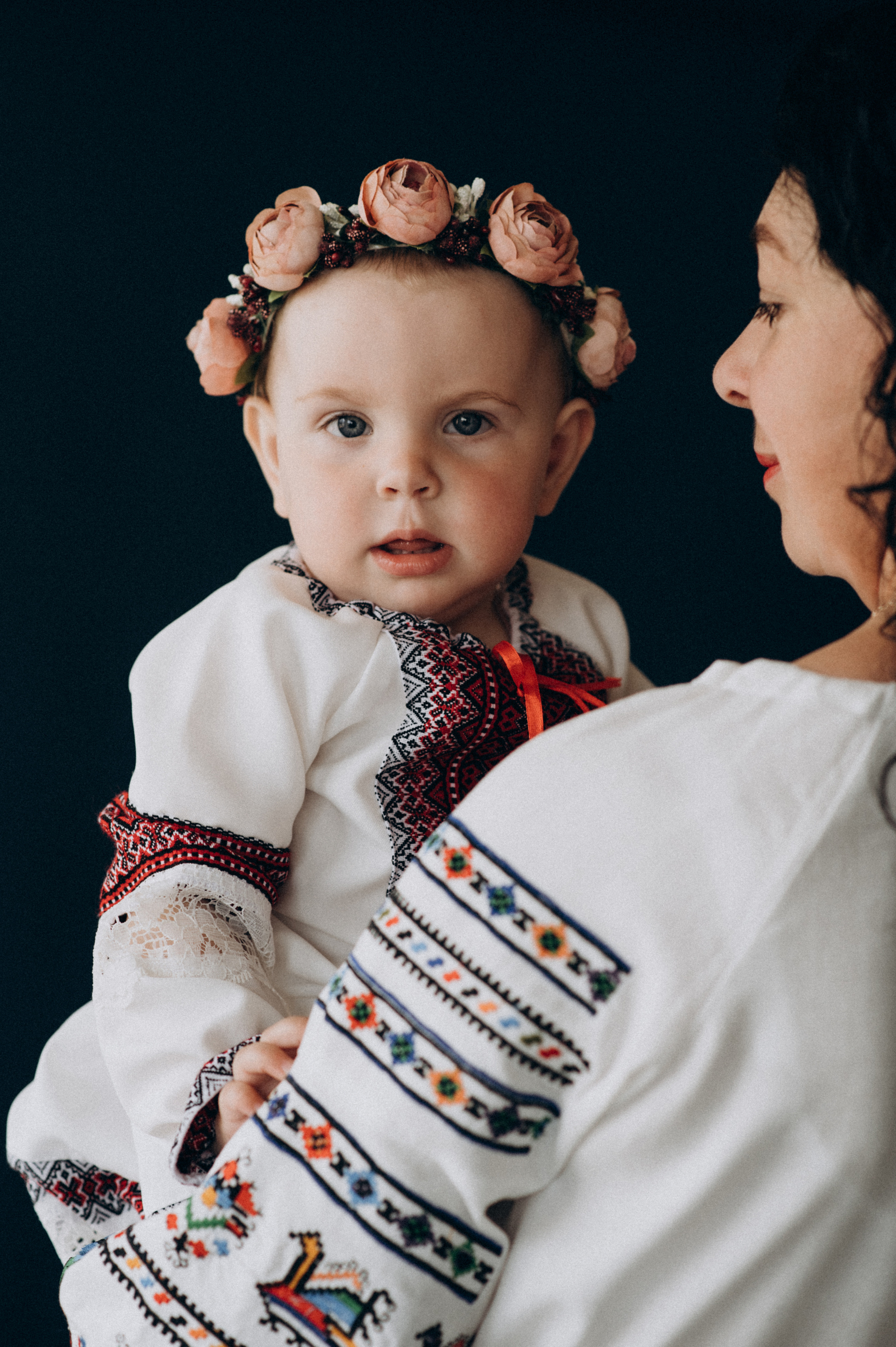 Сімейна зйомка у студії. Сімейний, дитячий та індивідуальний фотограф в м. Тернопіль, м. Львів