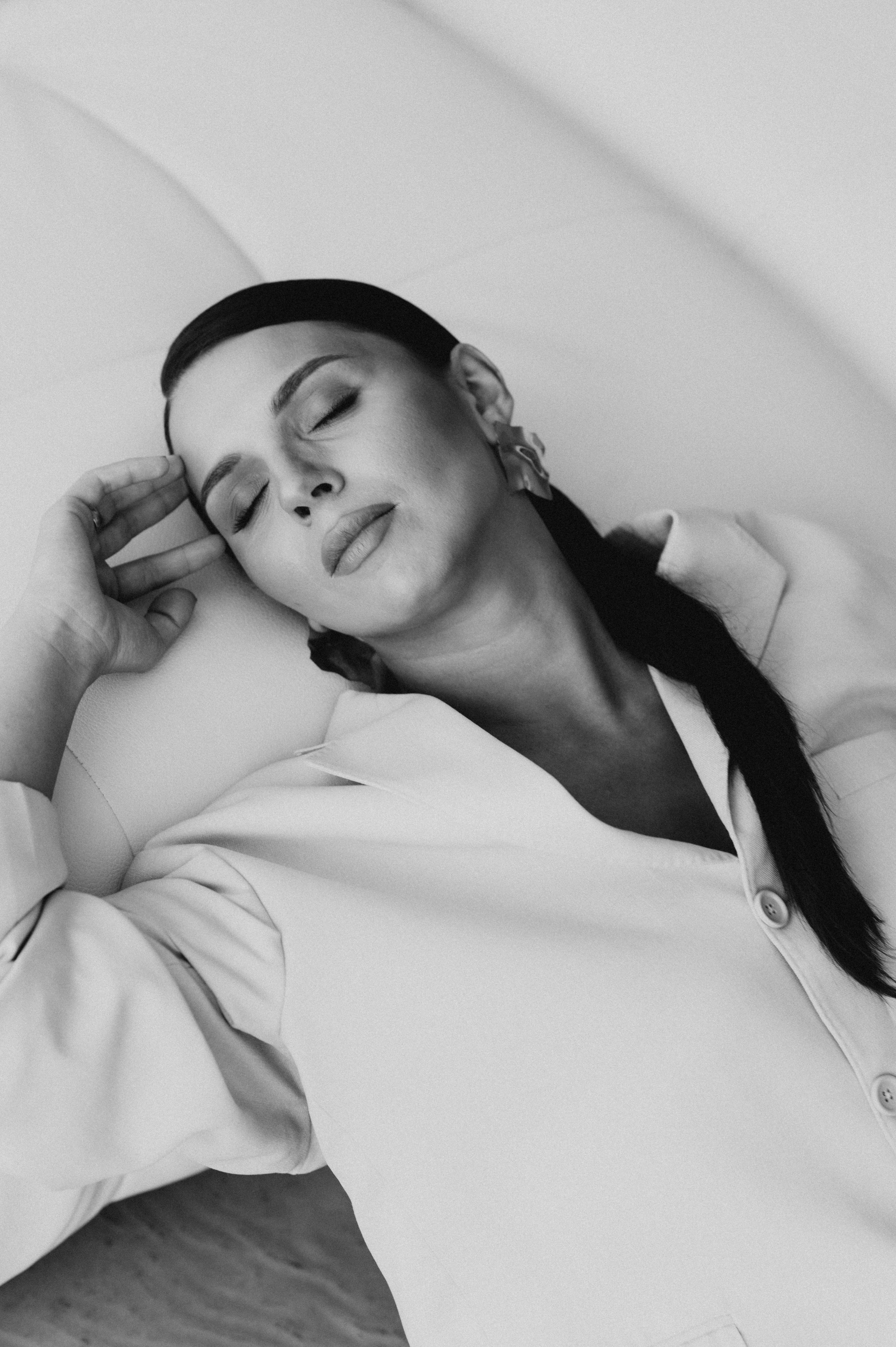 Портретна зйомка Тернопіль, контент-зйомка для лікаря, фотосесія лікаря у студії Тернопіль. Сімейний, дитячий та індивідуальний фотограф в м. Тернопіль, м. Львів