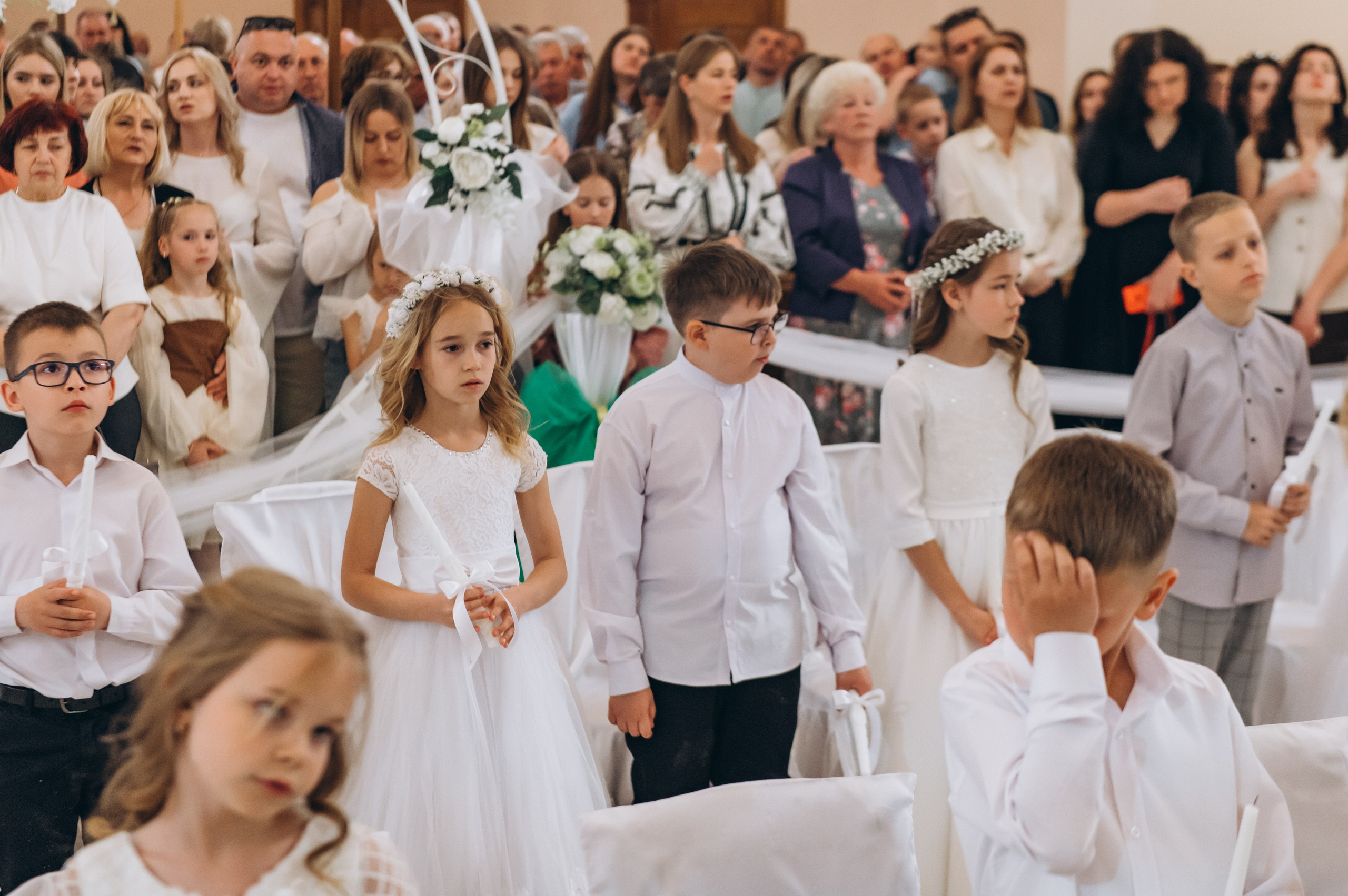 Фотосесія Причастя Тернопіль, зйомка Причастя, фотограф на Причастя Тернопіль, Причастя Львів, церква Петра і Павла. Сімейний, дитячий та індивідуальний фотограф в м. Тернопіль, м. Львів