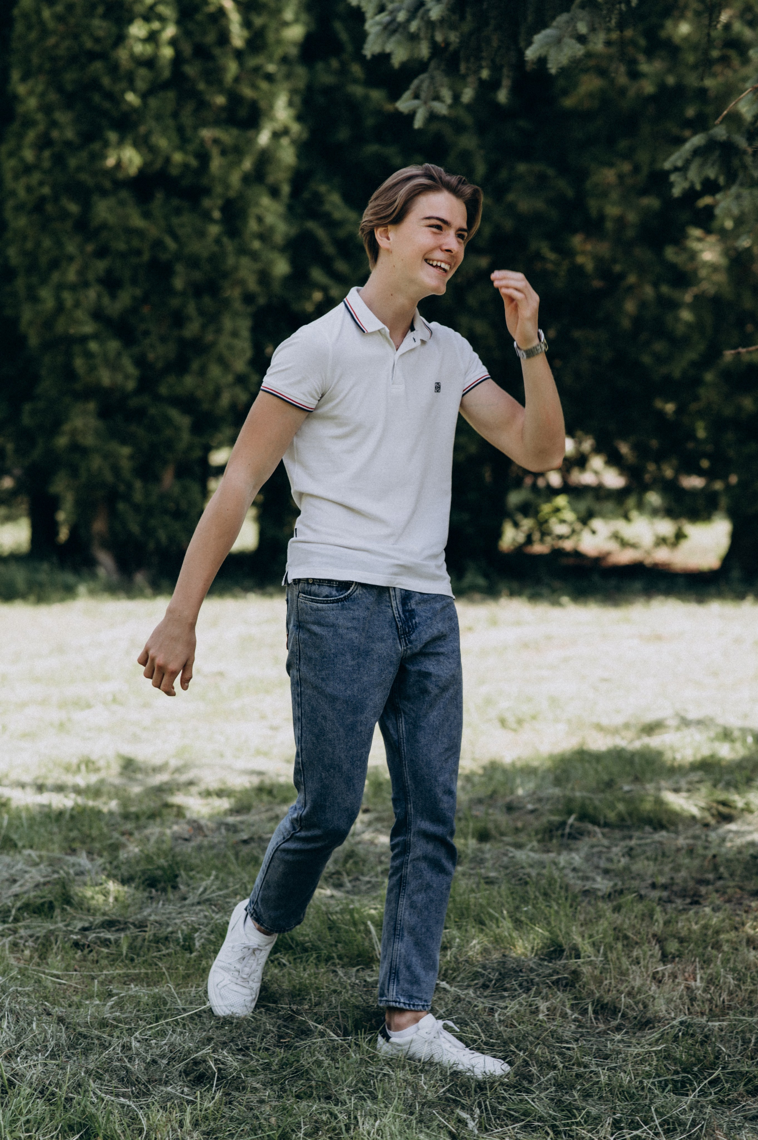 Фотосесія випускників, зйомка випускників Тернопіль Львів, випускні фотоальбоми Тернопіль, шкільні фотоальбоми Тернопіль. Сімейний, дитячий та індивідуальний фотограф в м. Тернопіль, м. Львів