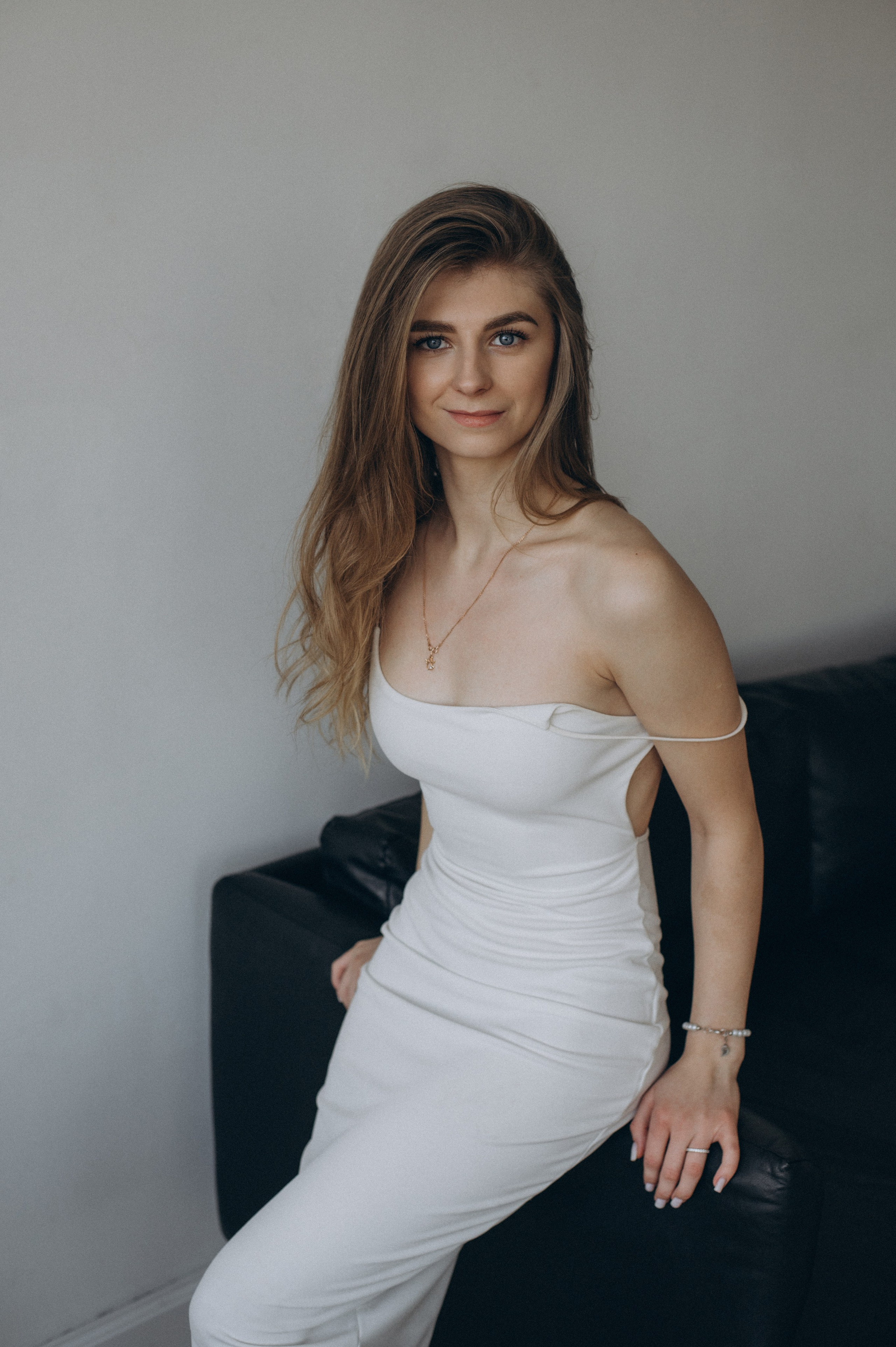 Портретна фотосесія, портретний фотограф Тернопіль Львів, індивідуальна фотосесія, зйомка у студії. Сімейний, дитячий та індивідуальний фотограф в м. Тернопіль, м. Львів