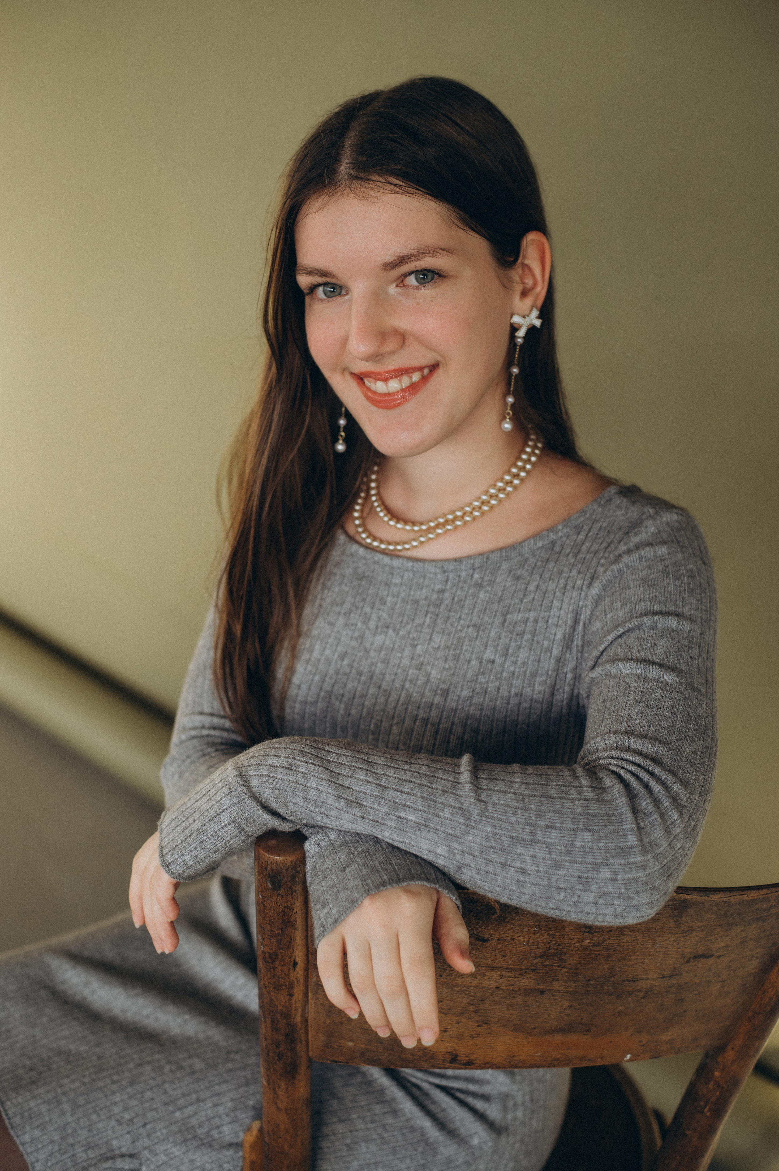 Фотосесія випускників, фотосесія на віньєтки Тернопіль, випускники Тернопіль, випуск 2025. Сімейний, дитячий та індивідуальний фотограф в м. Тернопіль, м. Львів