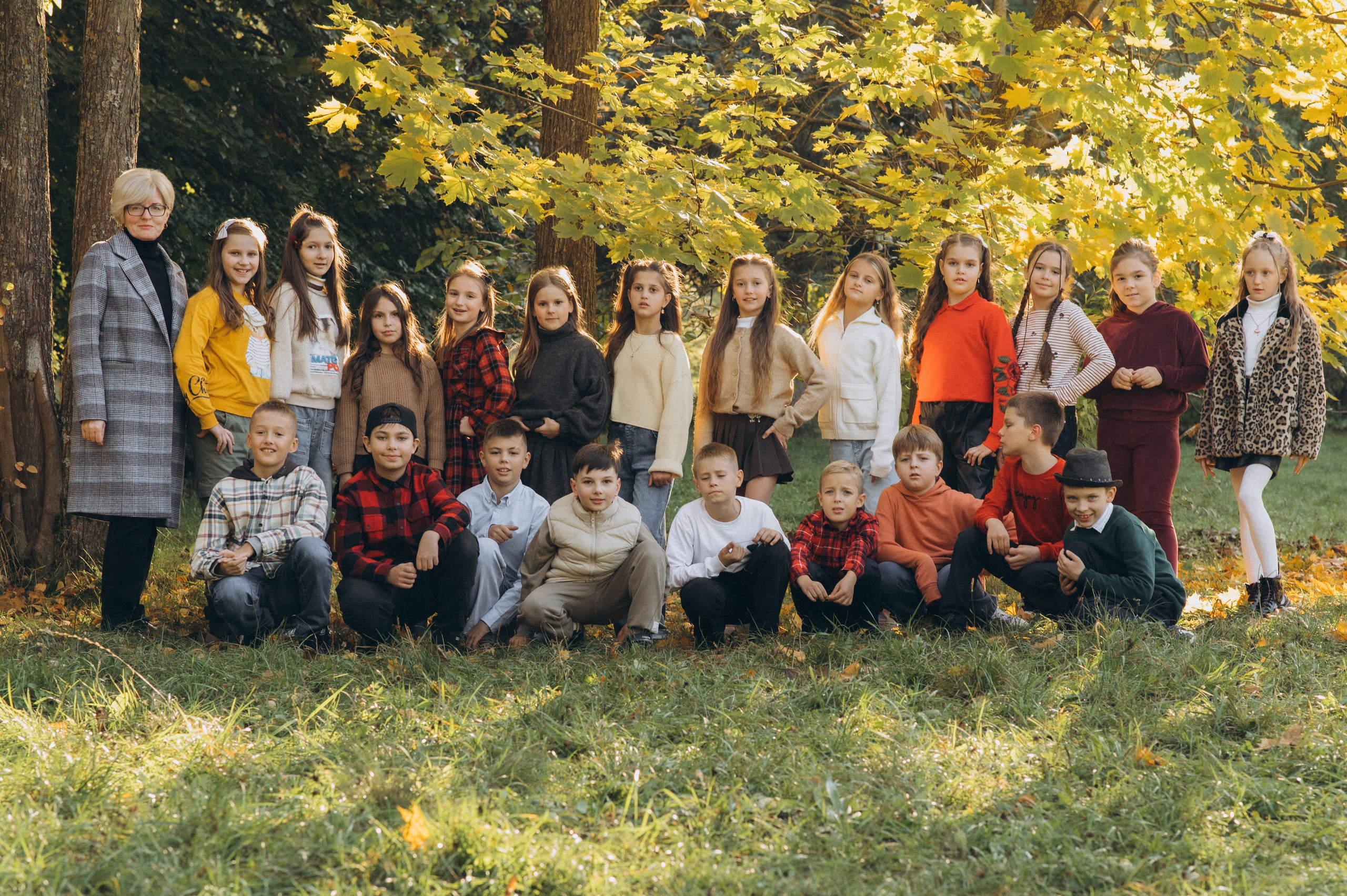 Шкільна фотосесія на віньєтки Тернопіль, шкільні альбоми, фотосесія випускників Тернопіль, випускний альбом, фотограф випускний Тернопіль. Сімейний, дитячий та індивідуальний фотограф в м. Тернопіль, м. Львів