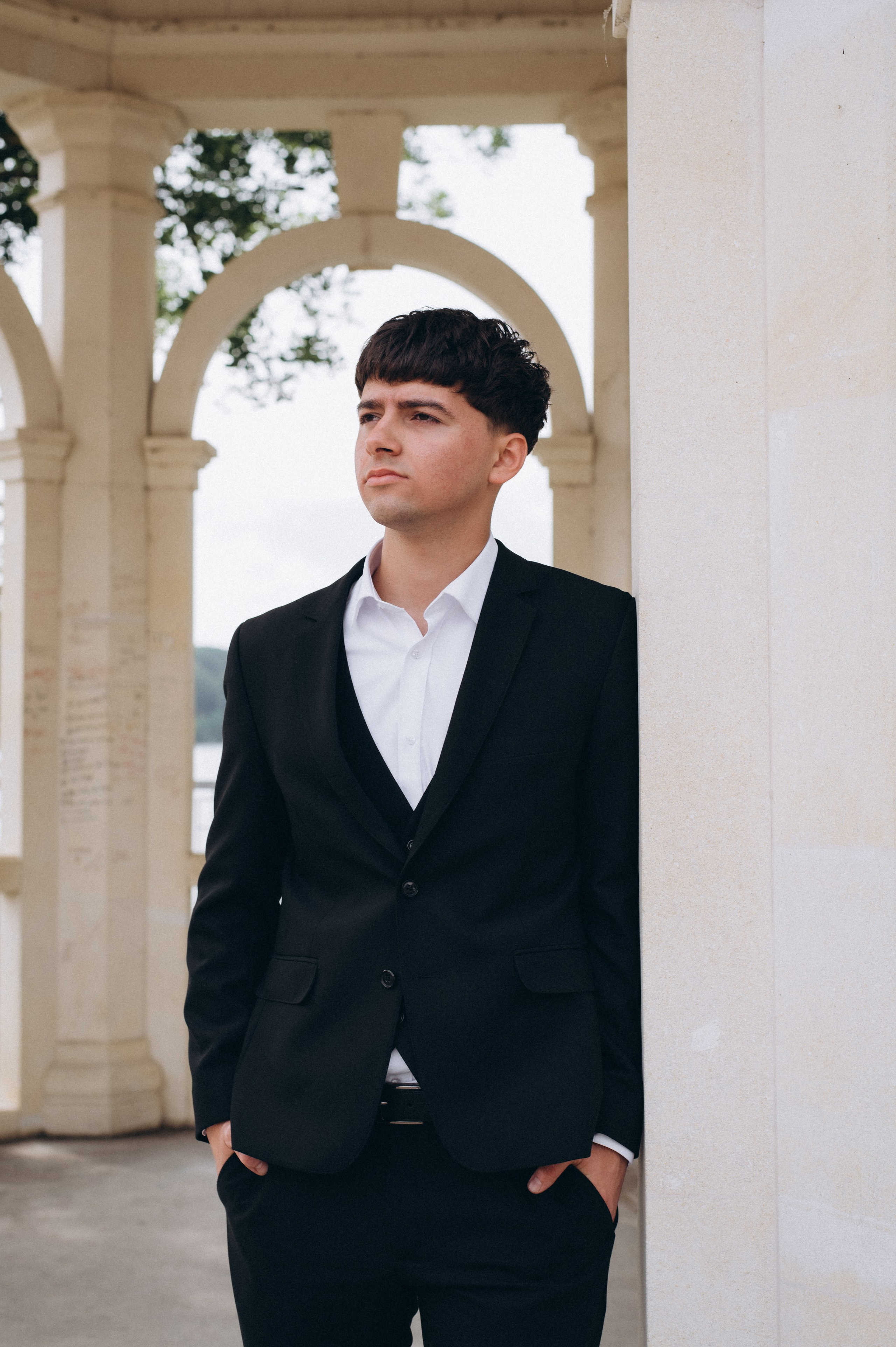 Випускники 2025, фотосесія випускного Тернопіль, фотосесія випускників Тернопіль, зйомка випускного, фотосесія випускного. Сімейний, дитячий та індивідуальний фотограф в м. Тернопіль, м. Львів