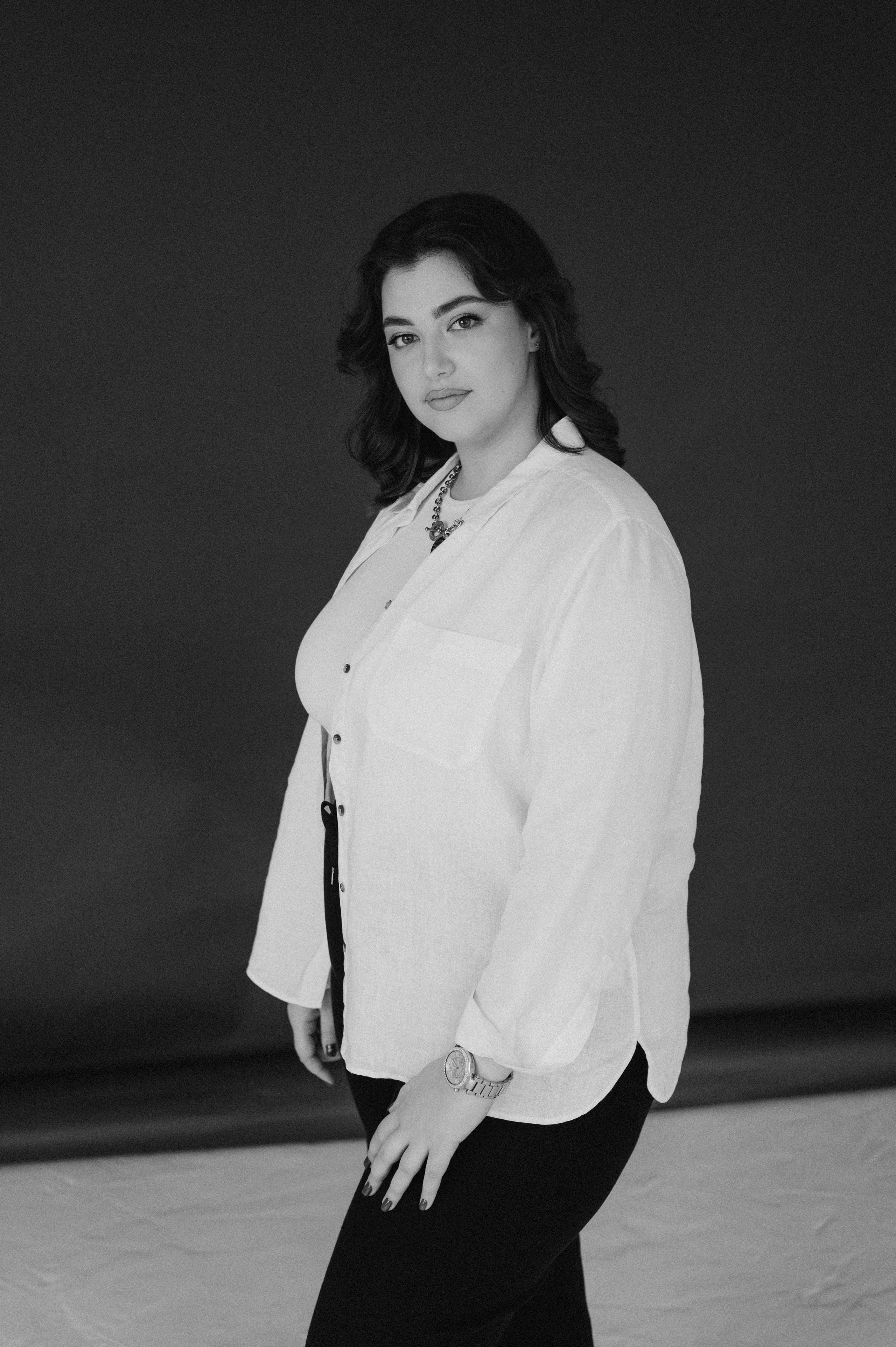 Сімейна фотосесія мами і донечок, сімейний фотограф Тернопіль, портретний фотограф Тернопіль, портретна фотосесія Львів. Сімейний, дитячий та індивідуальний фотограф в м. Тернопіль, м. Львів