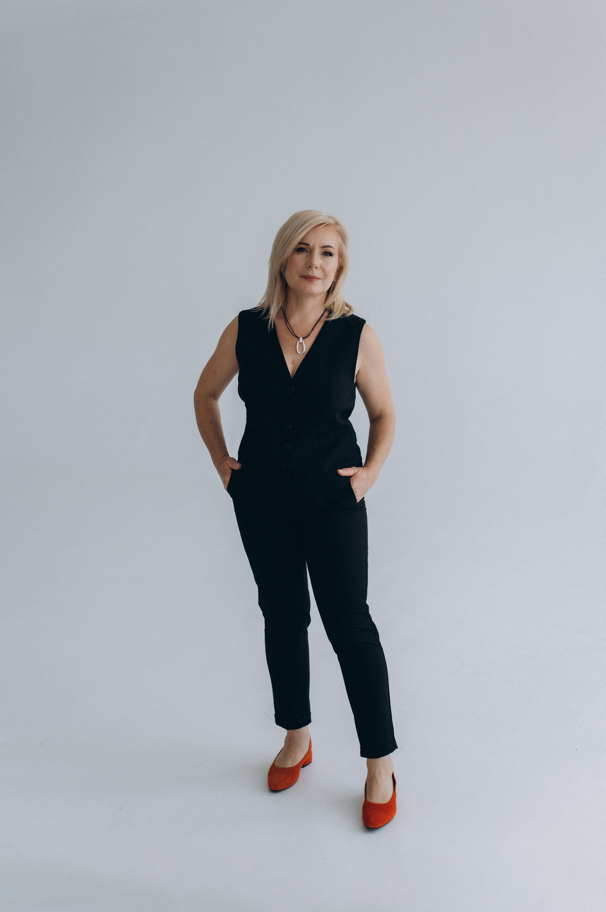 Індивідуальна фотосесія у студії Тернопіль, портретна зйомка Тернопіль, портретний фотограф Львів Тернопіль. Сімейний, дитячий та індивідуальний фотограф в м. Тернопіль, м. Львів