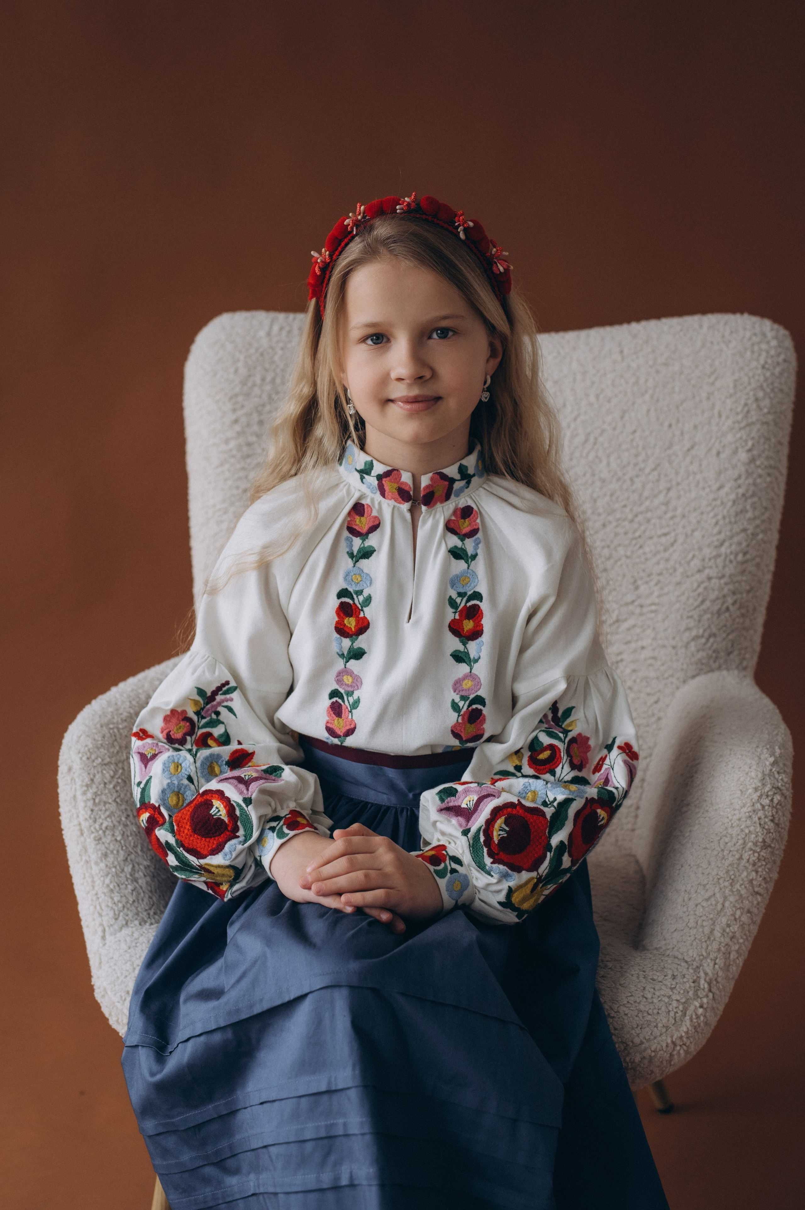 Шкільна фотосесія на віньєтки Тернопіль, фотосесія випускників Тернопіль, зйомка на віньєтки, шкільні фотоальбоми Тернопіль. Сімейний, дитячий та індивідуальний фотограф в м. Тернопіль, м. Львів