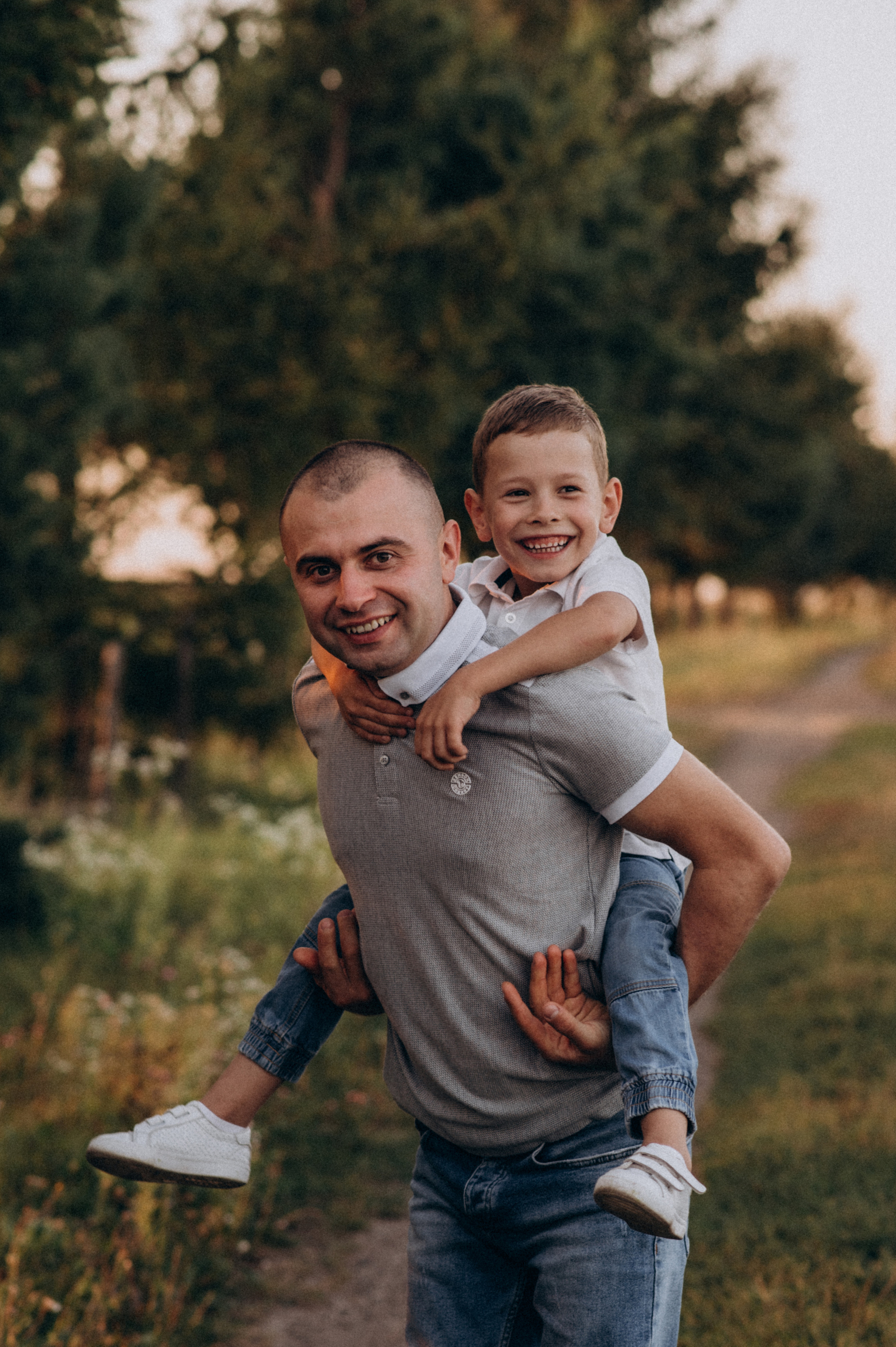 Сімейна фотосесія вагітності Тернопіль Львів. Сімейний, дитячий та індивідуальний фотограф в м. Тернопіль, м. Львів