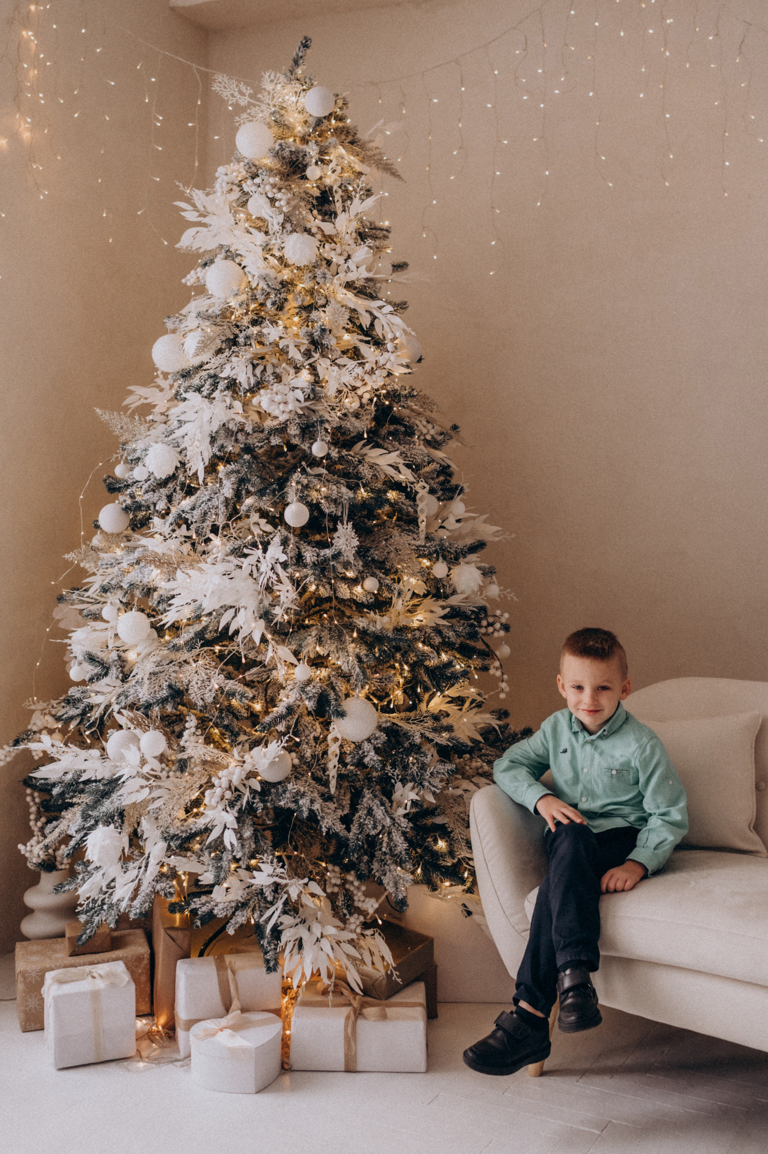Фотосесія групи дитячого садочку, фотосесія на віньєтки, зйомка дітей в студії. Сімейний, дитячий та індивідуальний фотограф в м. Тернопіль, м. Львів