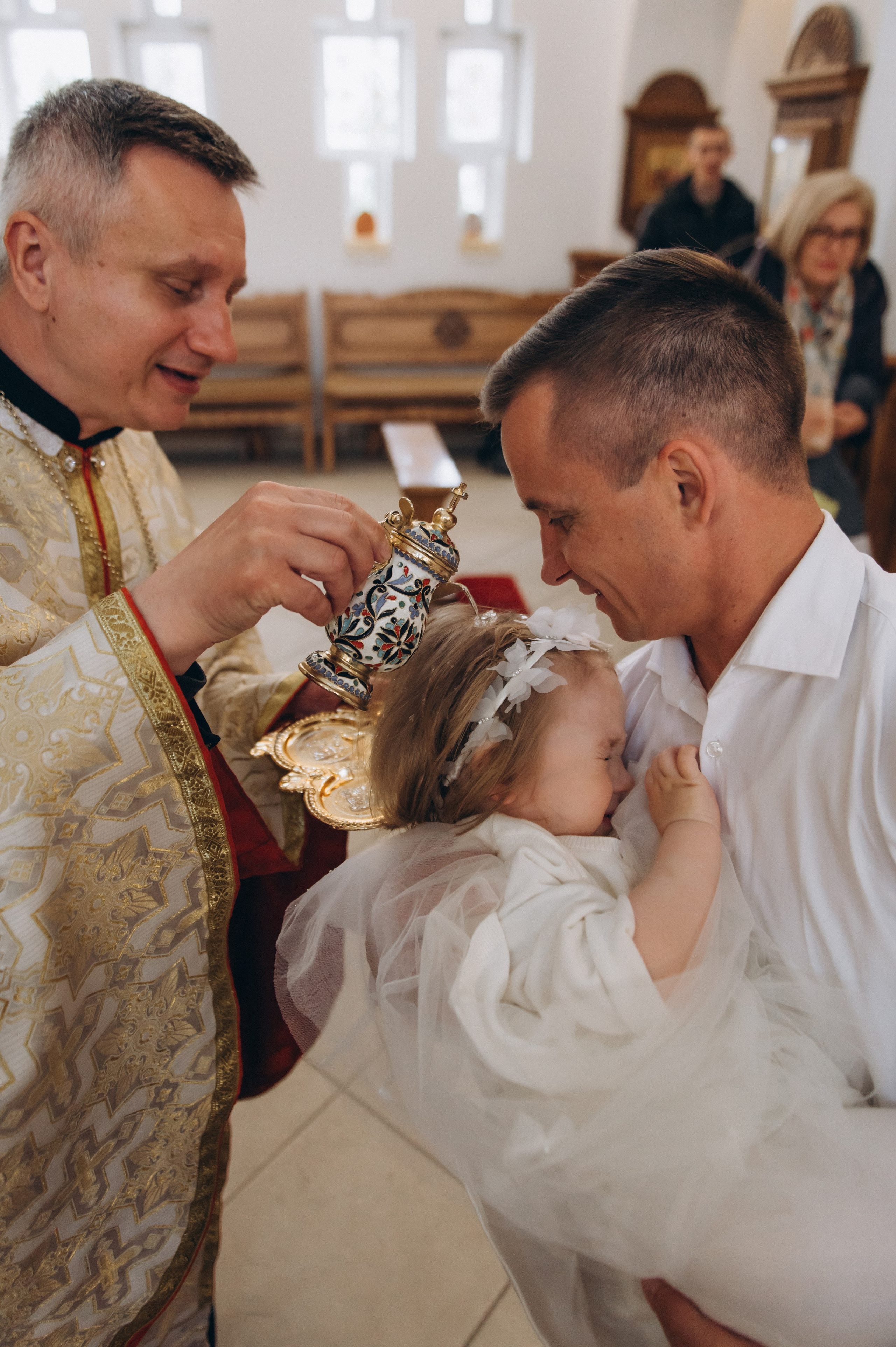 Фотосесія Хрещення Тернопіль, зйомка Хрестин Тернопіль, фотограф на хрестини Тернопіль, хрещення Львів. Сімейний, дитячий та індивідуальний фотограф в м. Тернопіль, м. Львів