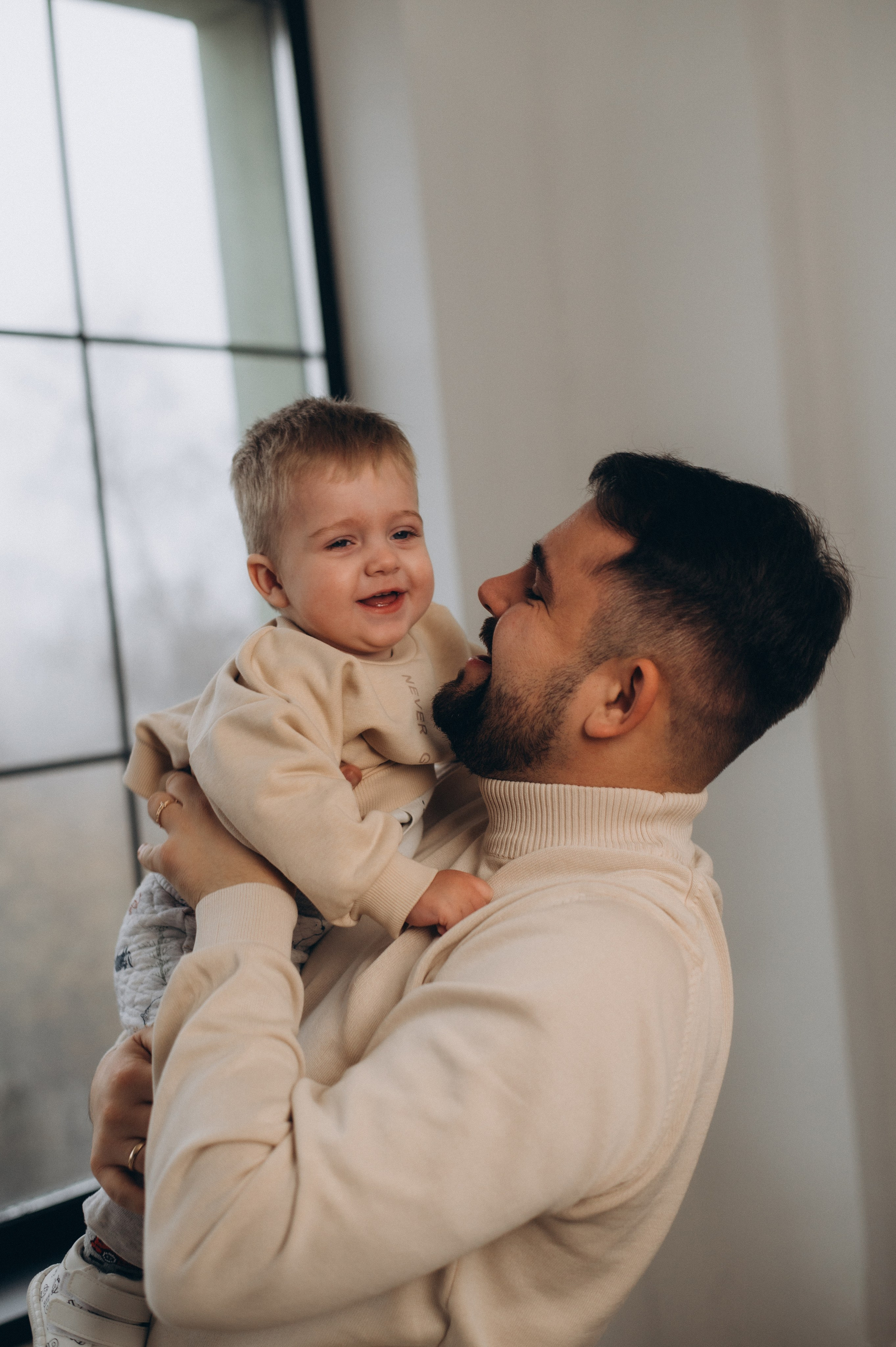 Сімейна фотосесія Тернопіль Львів, сімейний фотограф Тернопіль, зйомка дітей. Сімейний, дитячий та індивідуальний фотограф в м. Тернопіль, м. Львів