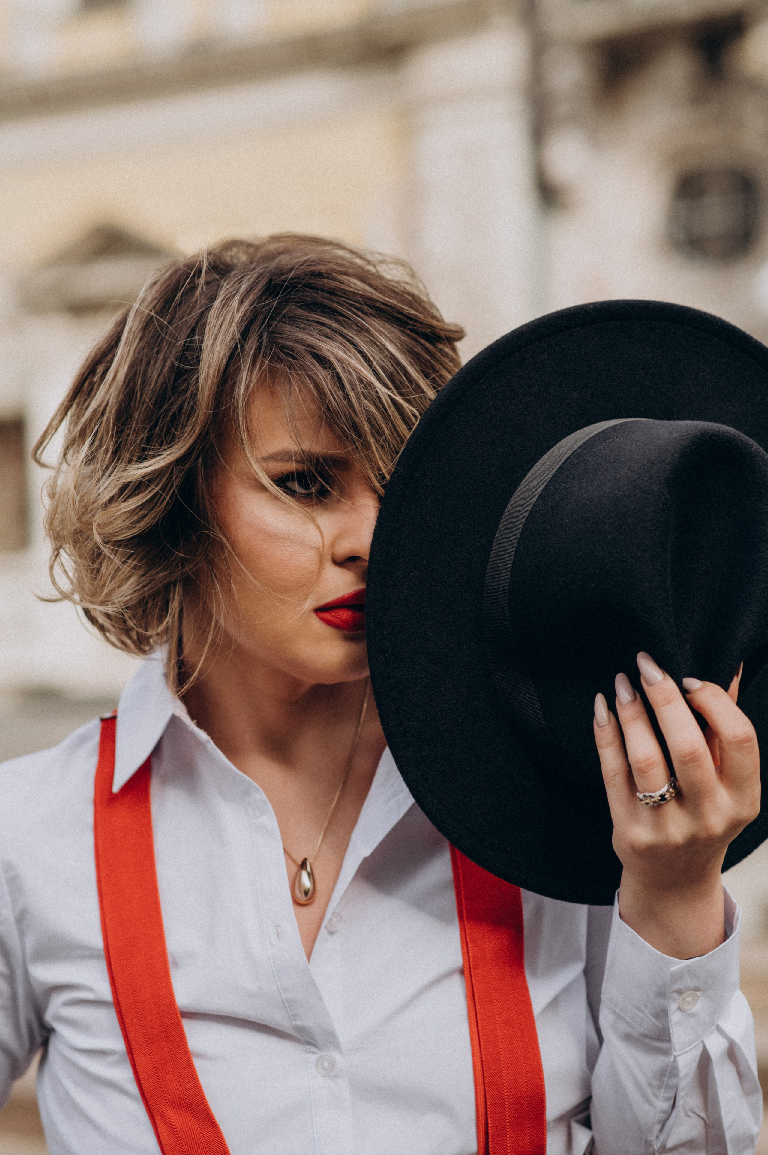 Фотосесія у м Львів індивідуальна вулична зйомка. Сімейний, дитячий та індивідуальний фотограф в м. Тернопіль, м. Львів