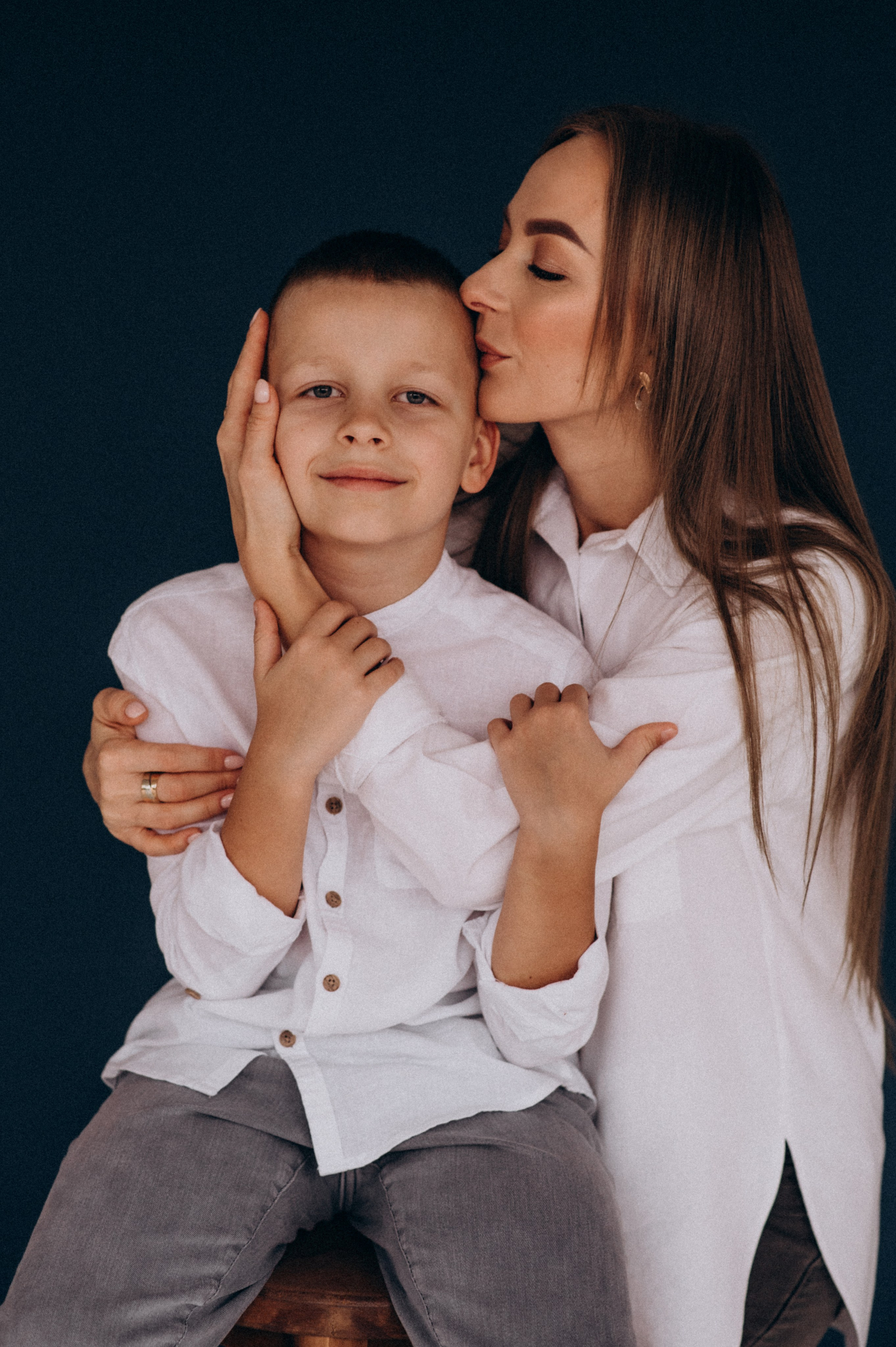Фотосесія мама і син, сімейна фотосесія Тернопіль Львів. Сімейний, дитячий та індивідуальний фотограф в м. Тернопіль, м. Львів