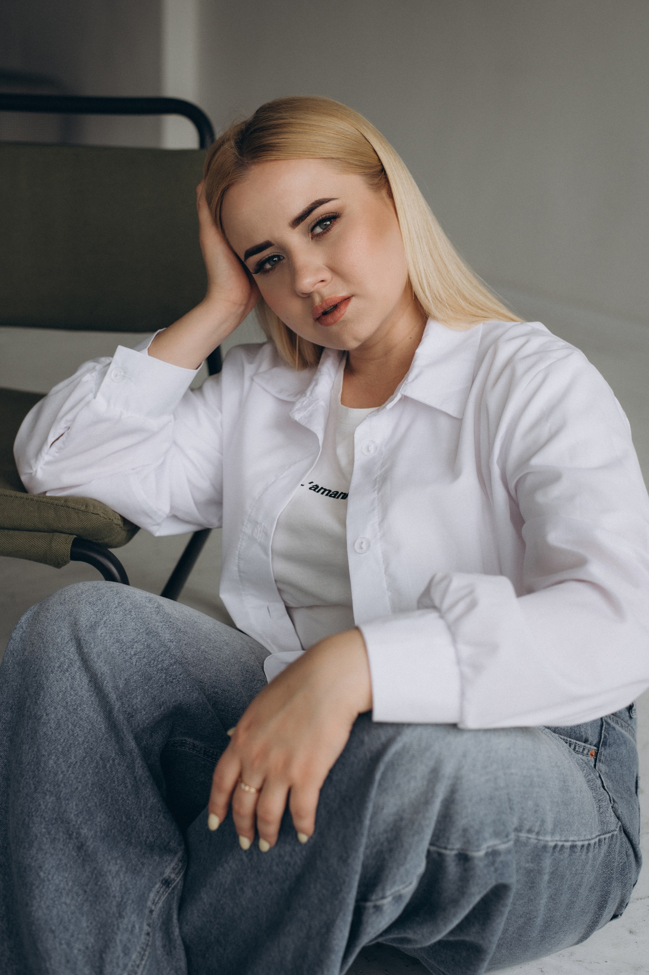 Портретна фотосесія дівчат, контент фотосесія Тернопіль, індивідуальна фотосесія Львів, портретний фотограф Тернопіль. Сімейний, дитячий та індивідуальний фотограф в м. Тернопіль, м. Львів