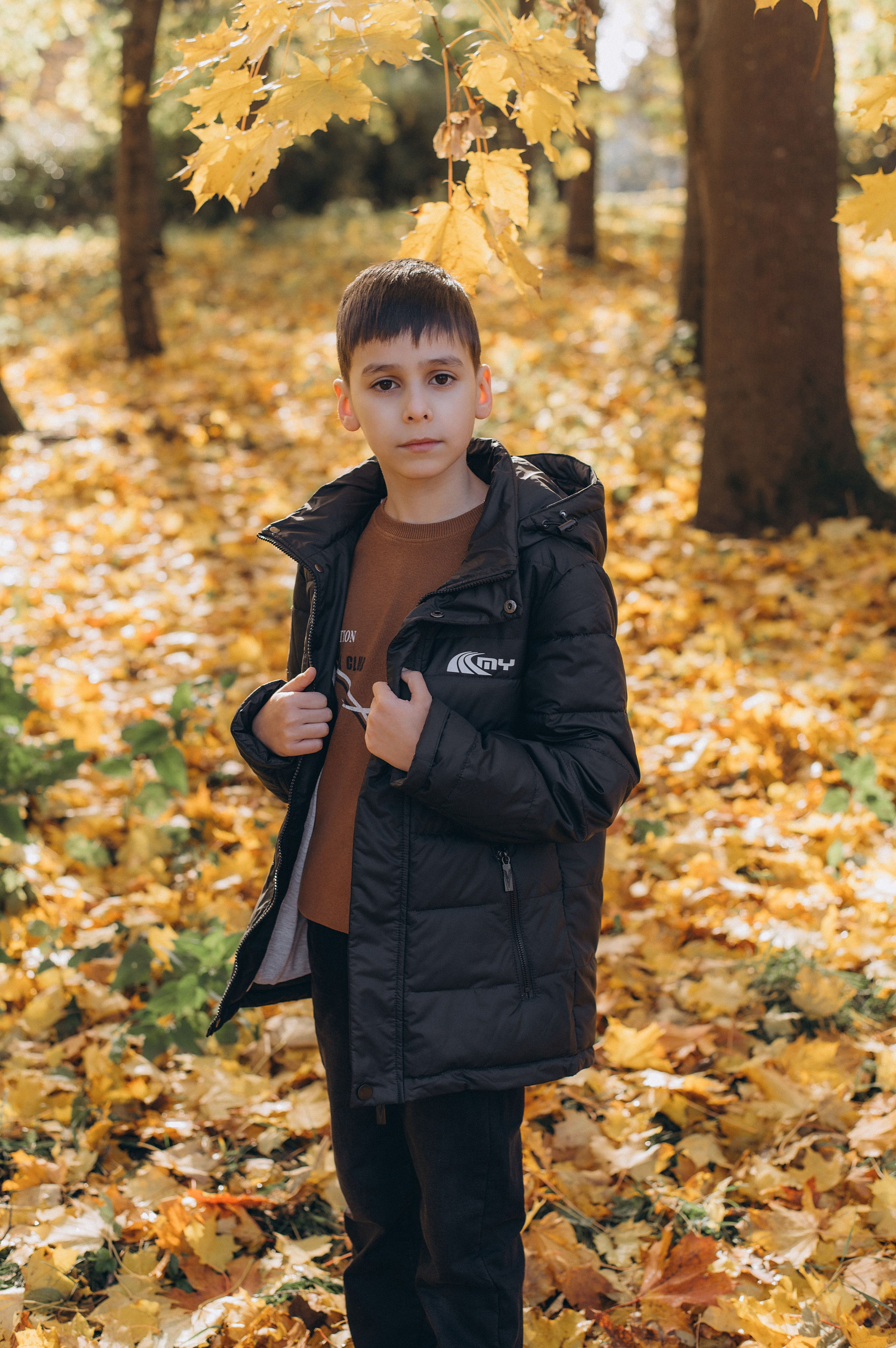 Осіння фотосесія 4 класу на віньєтки, випускні фотоальбоми Тернопіль, фотосесія випускників Тернопіль, шкільний випускний альбом Тернопіль. Сімейний, дитячий та індивідуальний фотограф в м. Тернопіль, м. Львів