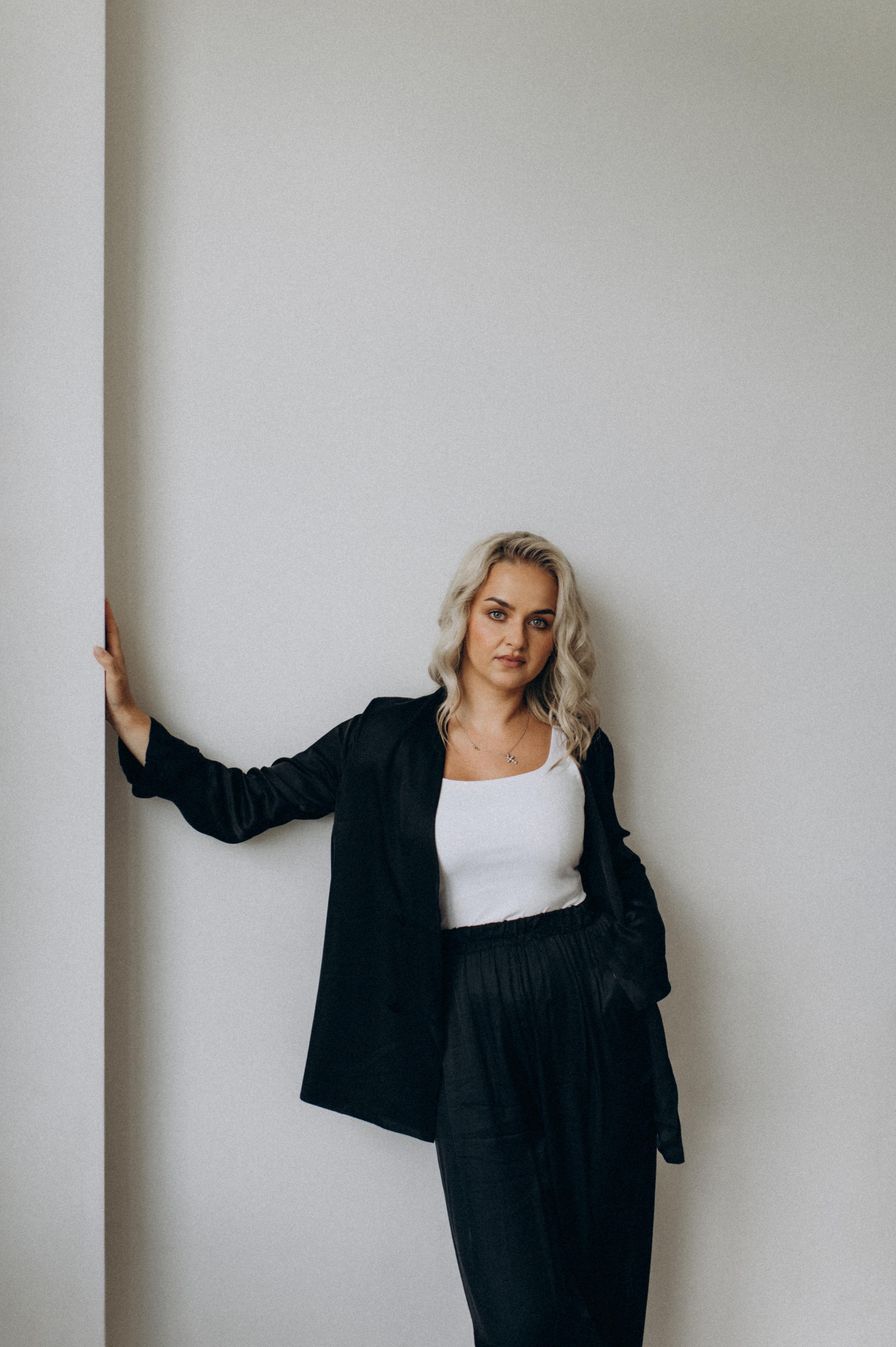 Solomia контент зйомка індивідуальна фотосесія Тернопіль Львів. Сімейний, дитячий та індивідуальний фотограф в м. Тернопіль, м. Львів