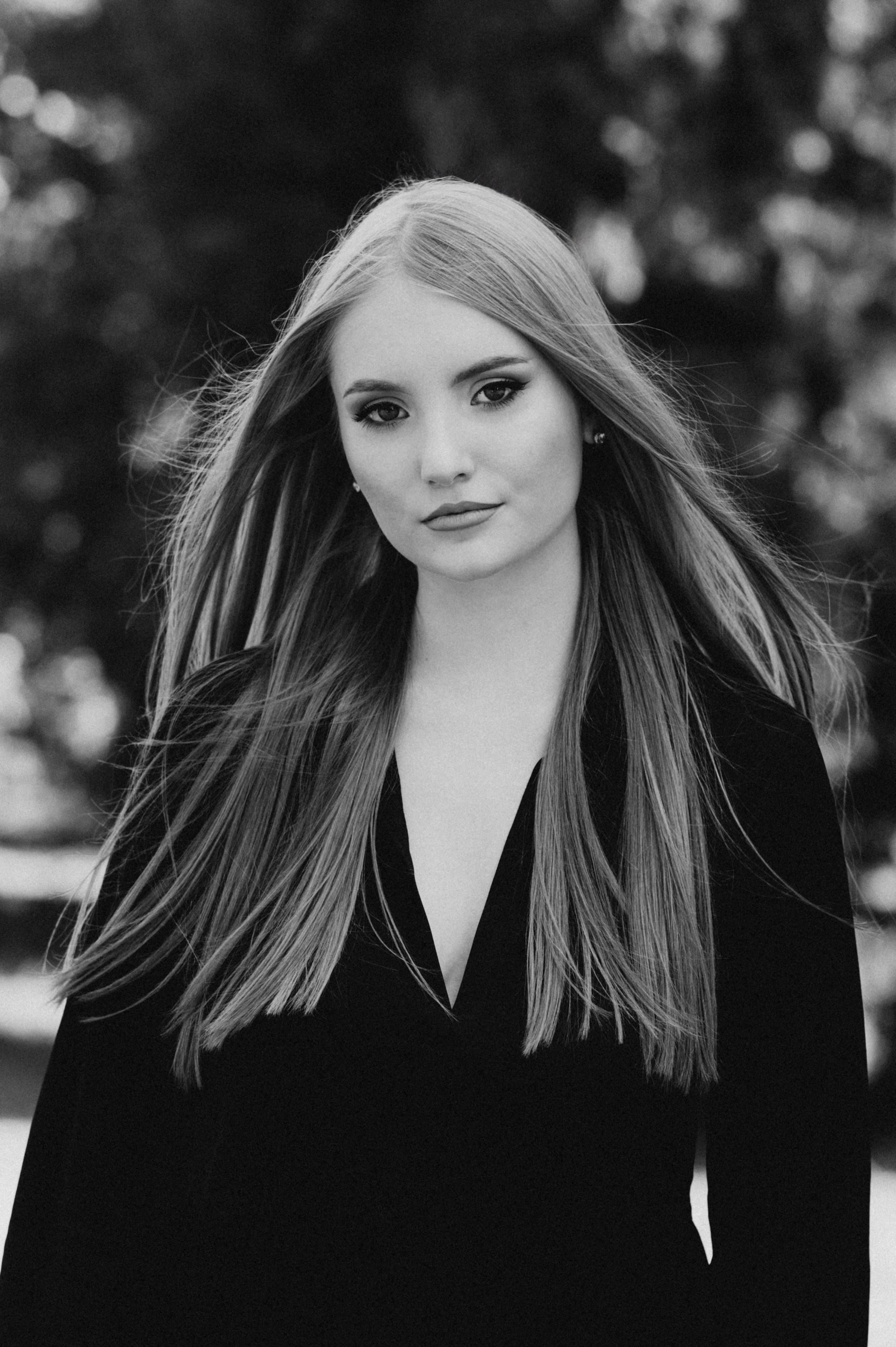 Фотосесія випускників, зйомка випускників Тернопіль Львів, випускні фотоальбоми Тернопіль, шкільні фотоальбоми Тернопіль. Сімейний, дитячий та індивідуальний фотограф в м. Тернопіль, м. Львів