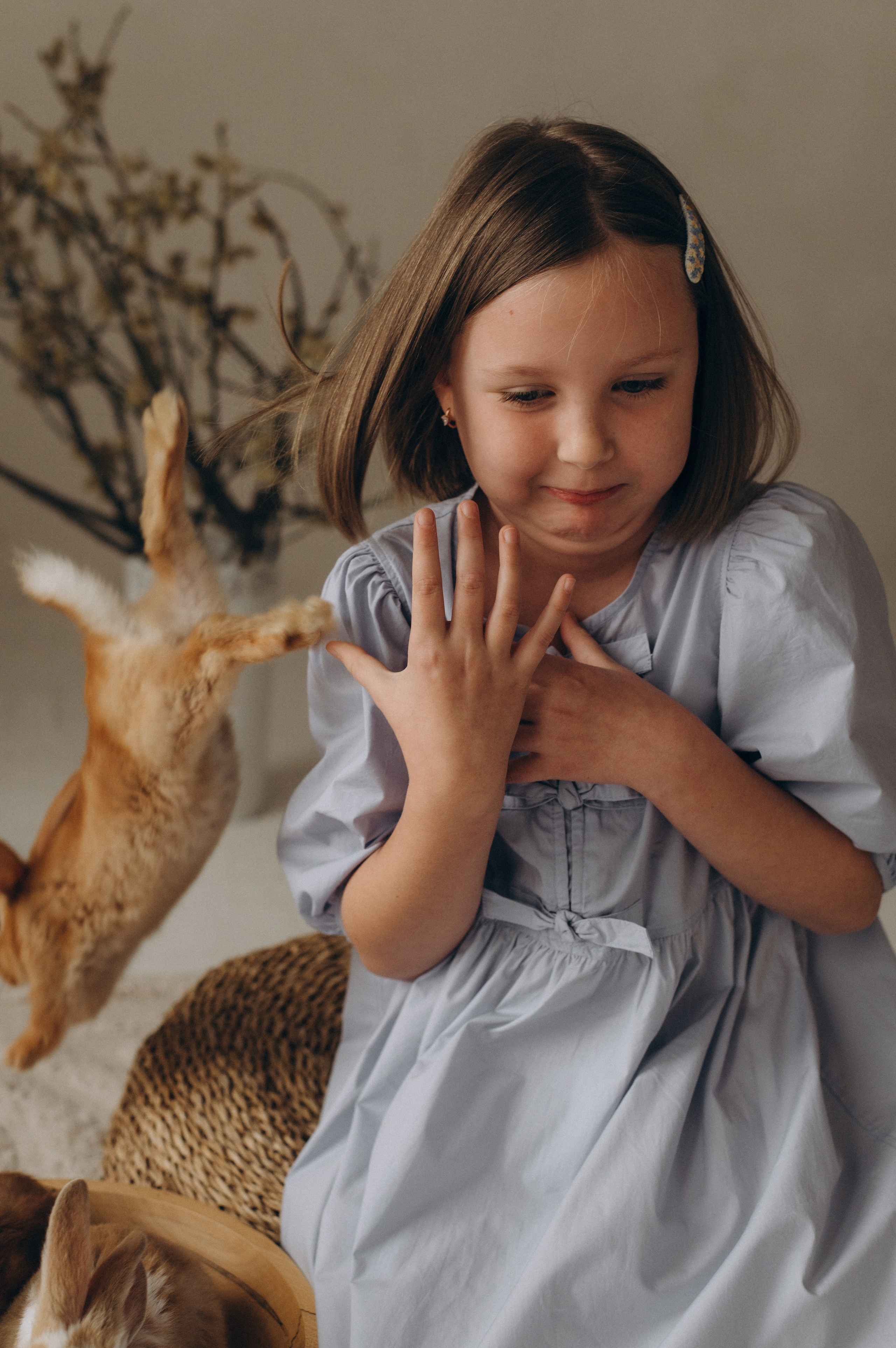 Фотосесія з кроликами, сімейний фотограф Тернопіль, дитячий фотограф Тернопіль, зйомка з кроликами Тернопіль. Сімейний, дитячий та індивідуальний фотограф в м. Тернопіль, м. Львів